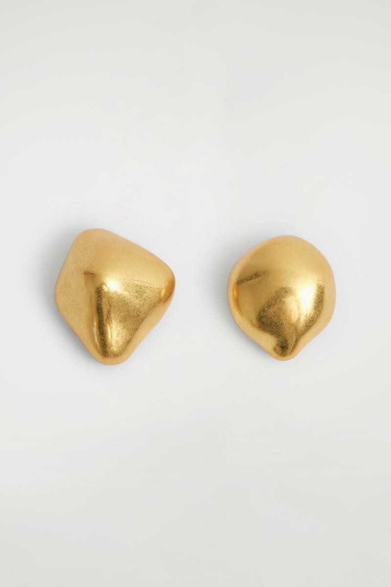 Mismatched Molten Stud Earrings | COS (US)