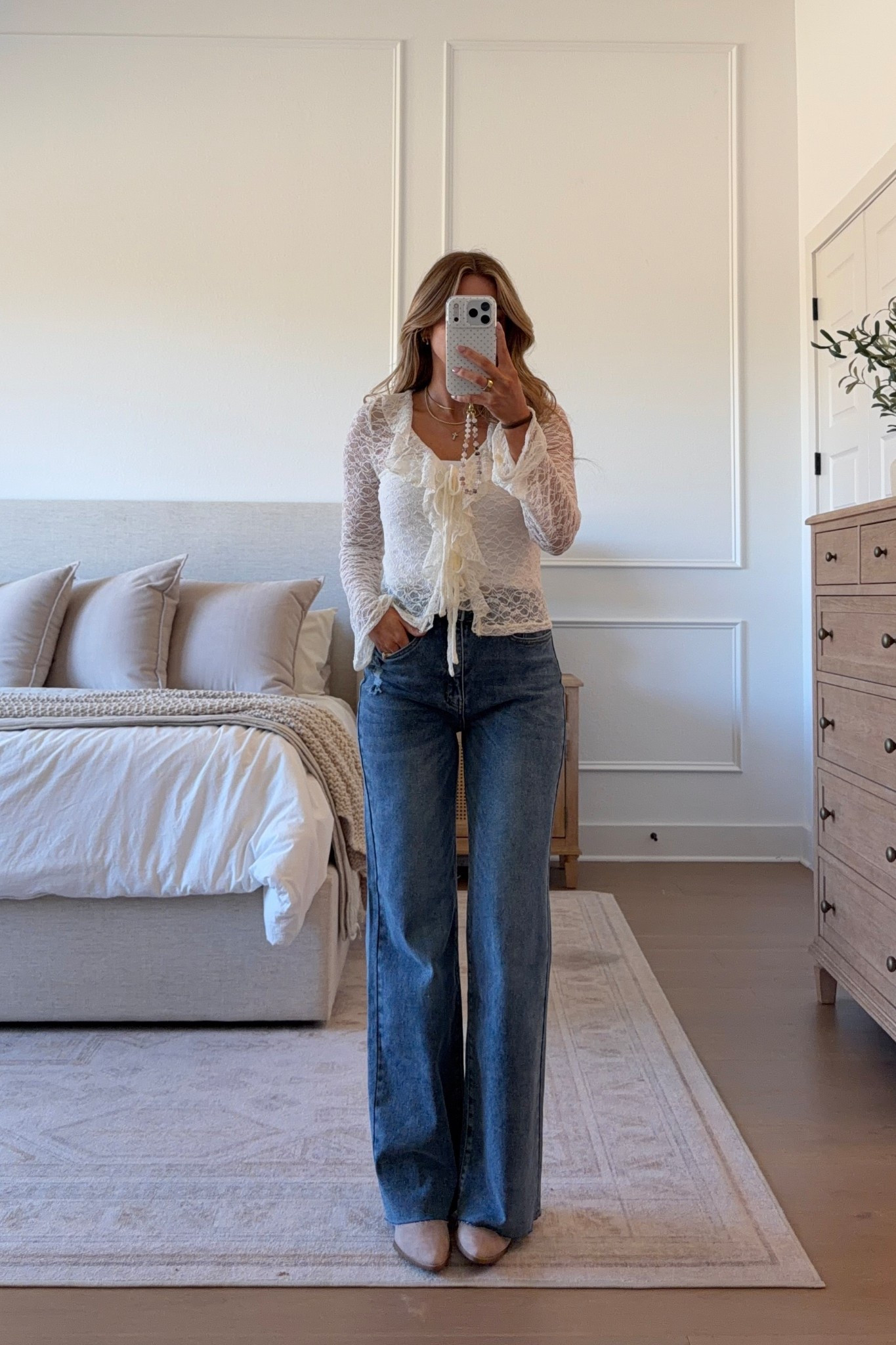 top: xs // jeans: 24 // code MICHELE @pinklily 
