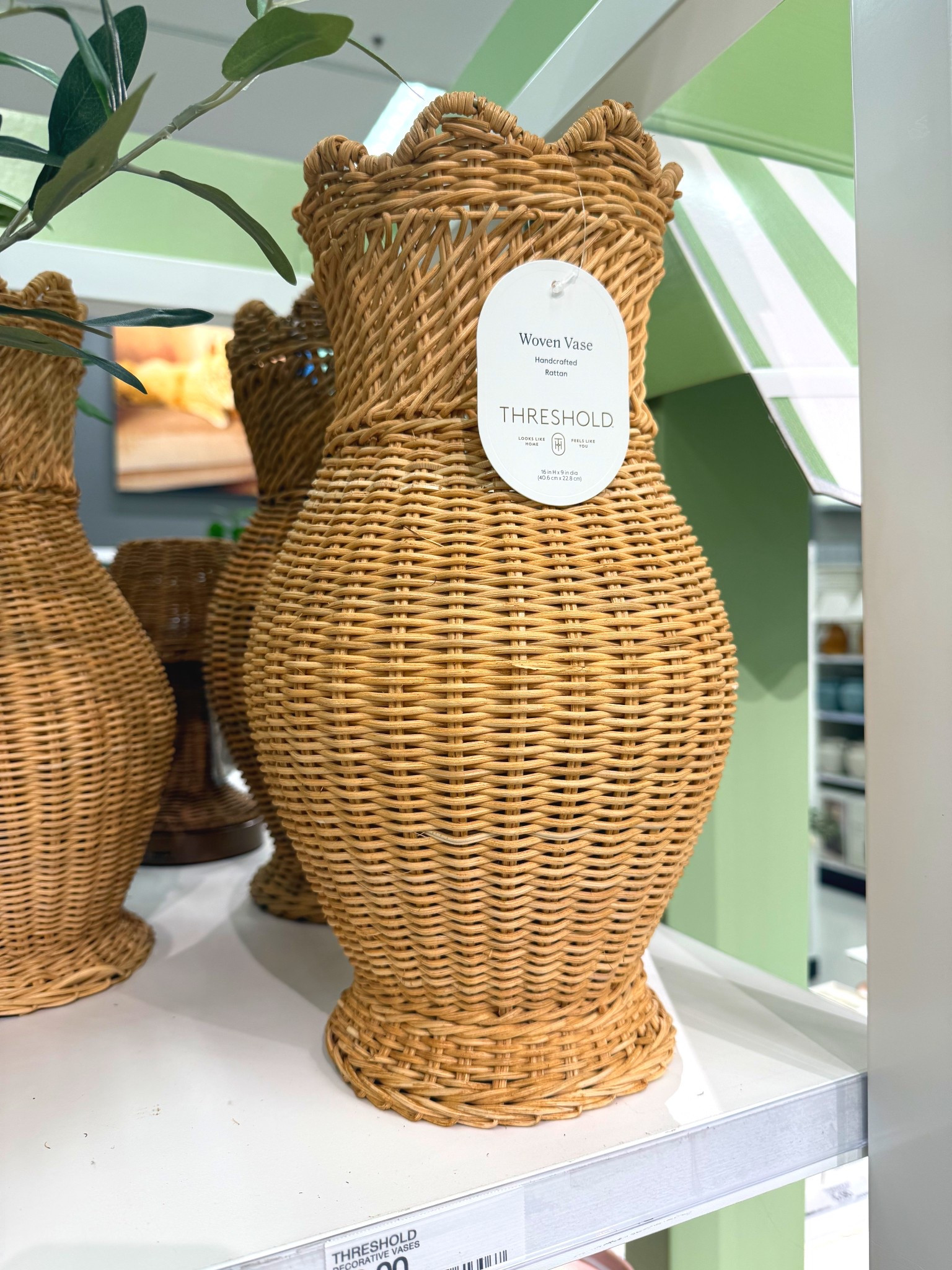 This rattan vase looks so high end!!

#LTKHome #LTKSeasonal