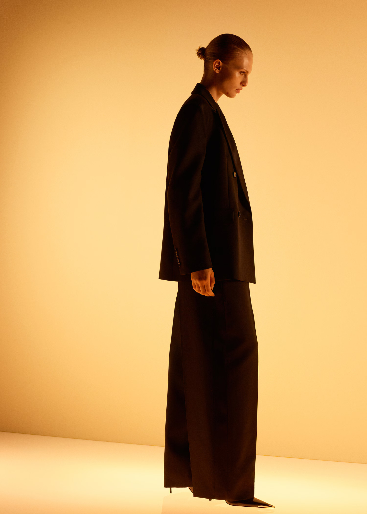 Wool-blend suit jacket with lapels - Women | MANGO United Kingdom | MANGO (UK)