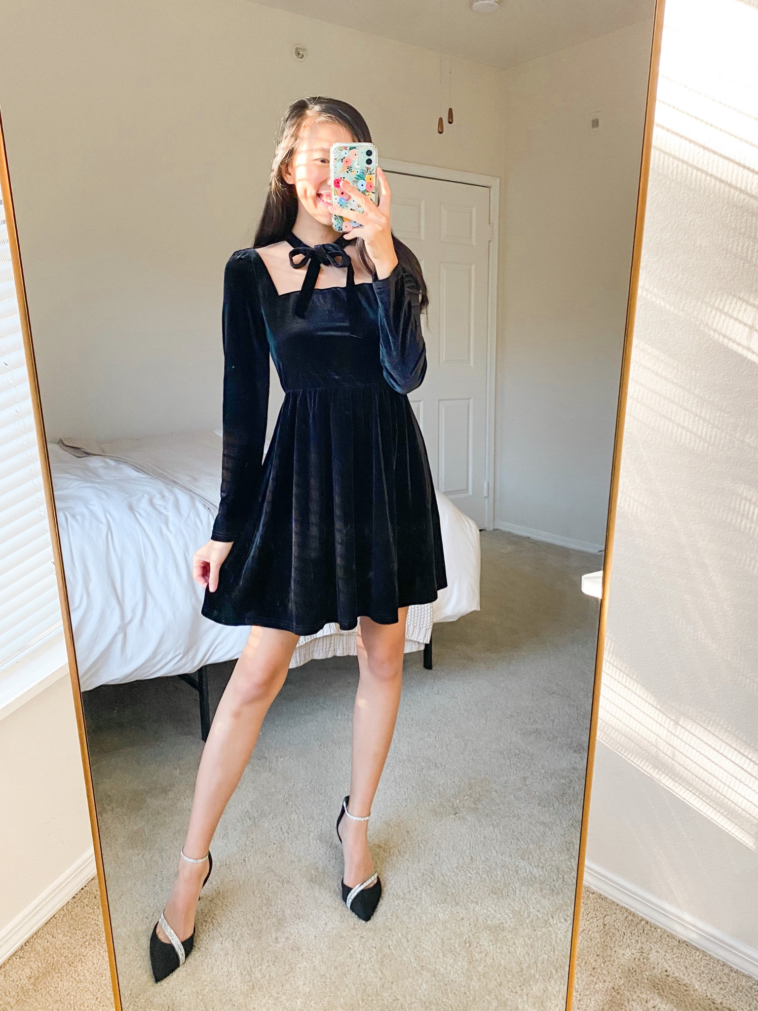 Dress (XS), holiday outfit, holiday dress, wedding guest dress, holiday fashion, velvet dress, amazon fashion, amazon dress, black dress, amazon holiday, amazon Christmas 

#LTKHoliday #LTKfindsunder50 #LTKSeasonal