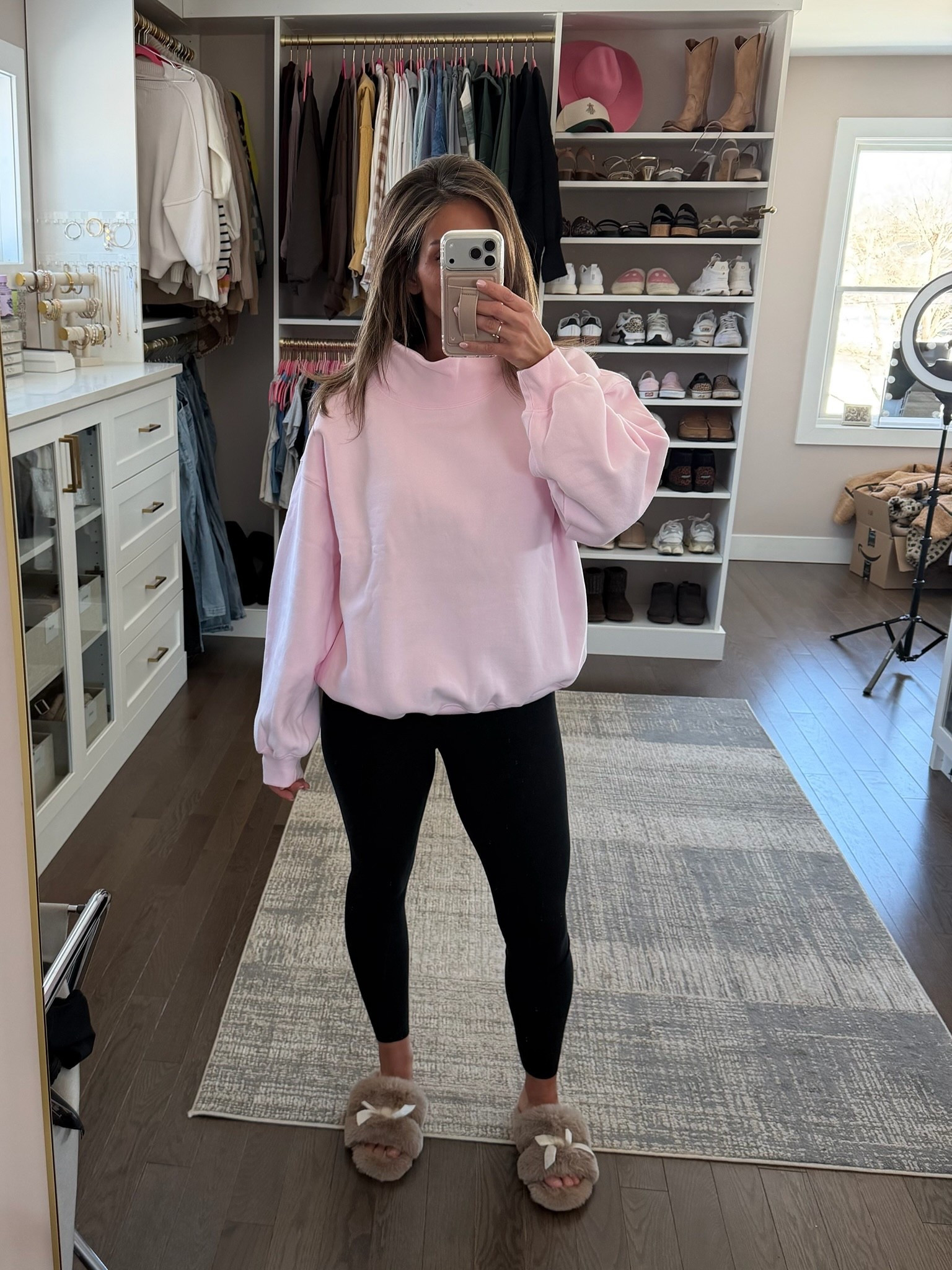 This Aritzia mock neck is so perfect for springtime 

#LTKgrwm #LTKSeasonal #LTKootd