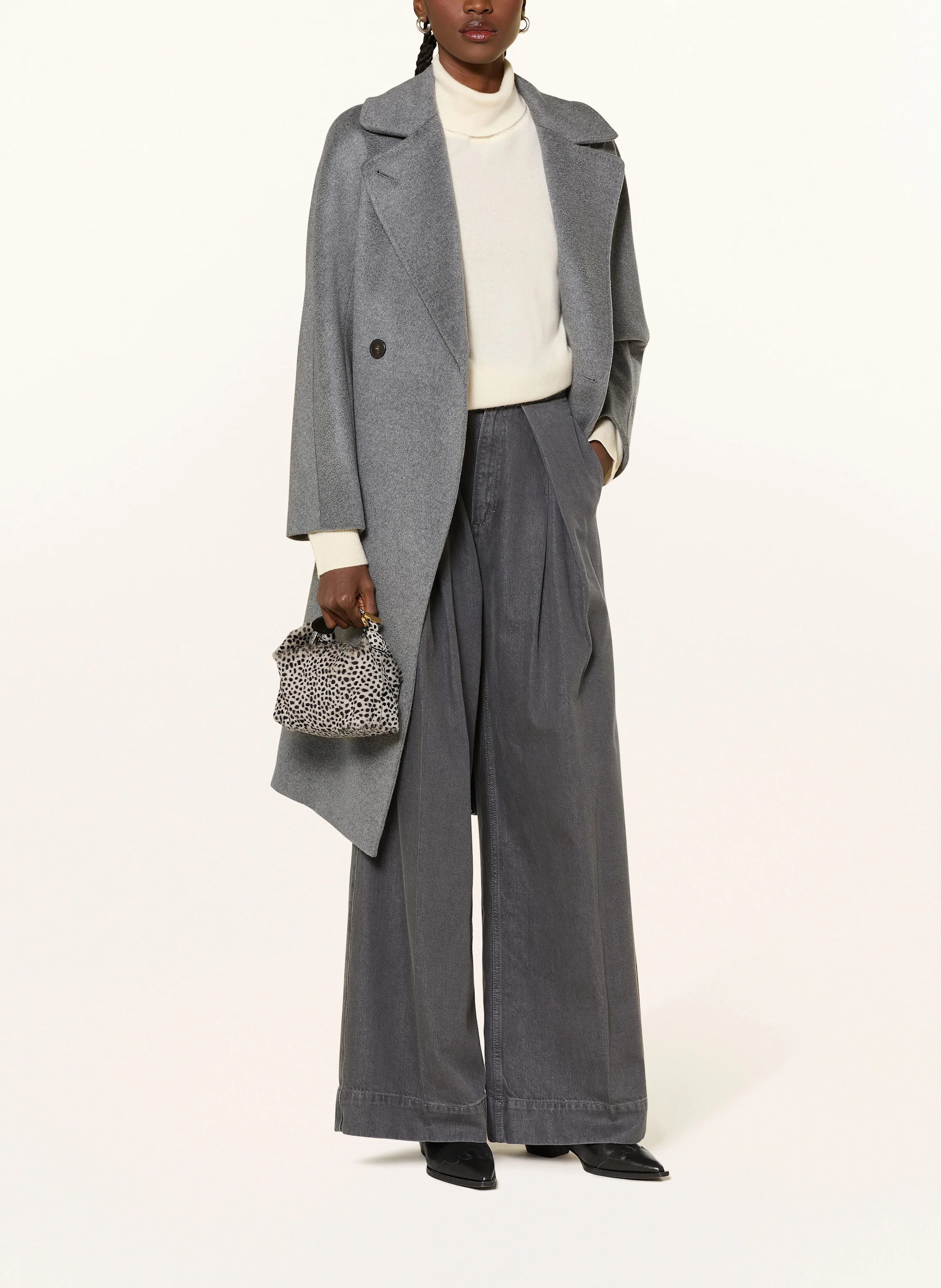 LIFFNER Handtasche PILLOW MICRO in ecru/ schwarz | Breuninger (DACH)