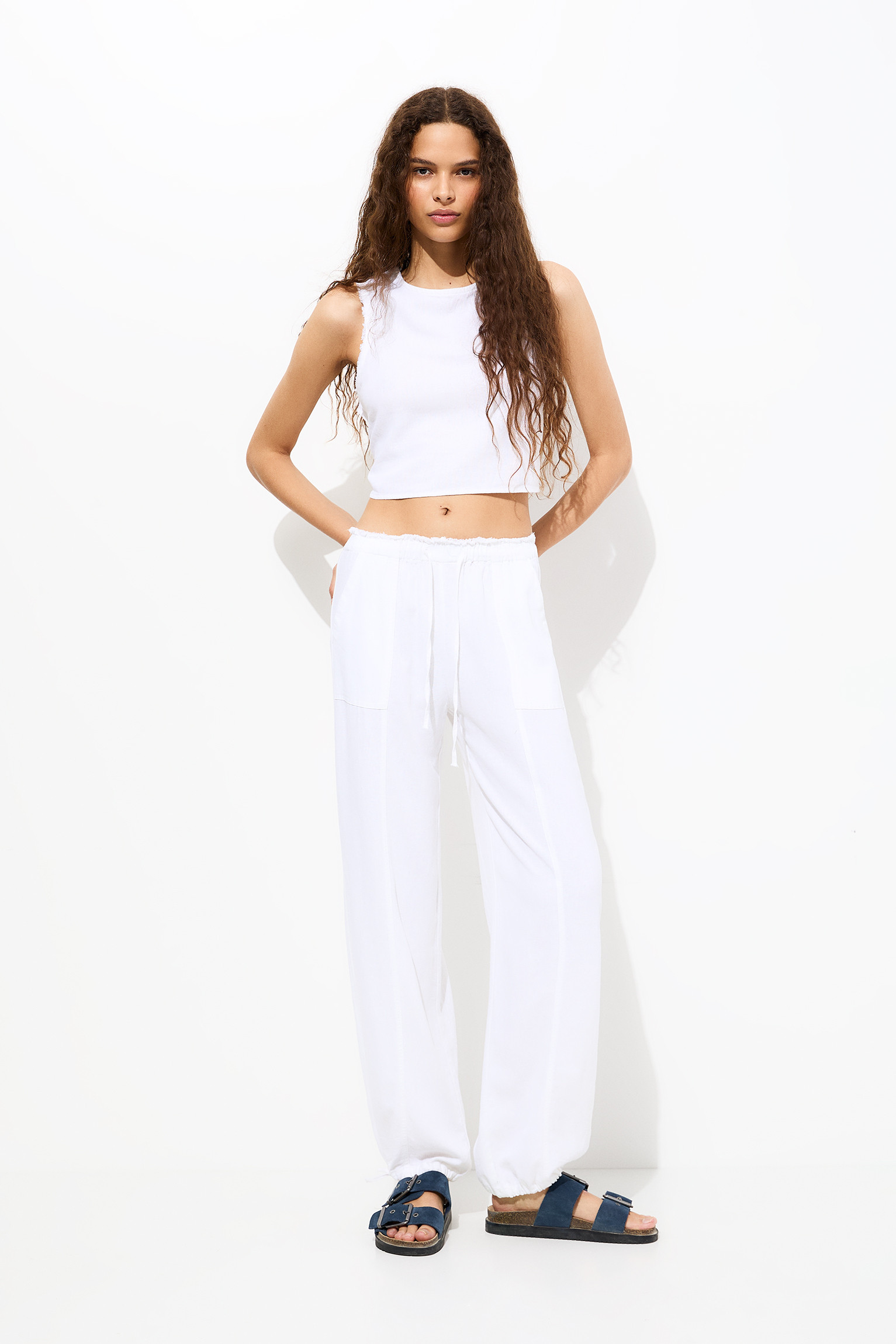 White top with back bow | PULL and BEAR UK