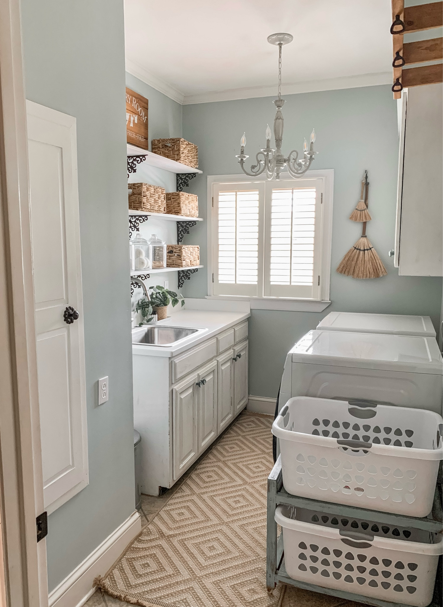 Laundry room decor. Laundry room ideas. 

#LTKsalealert #LTKhome