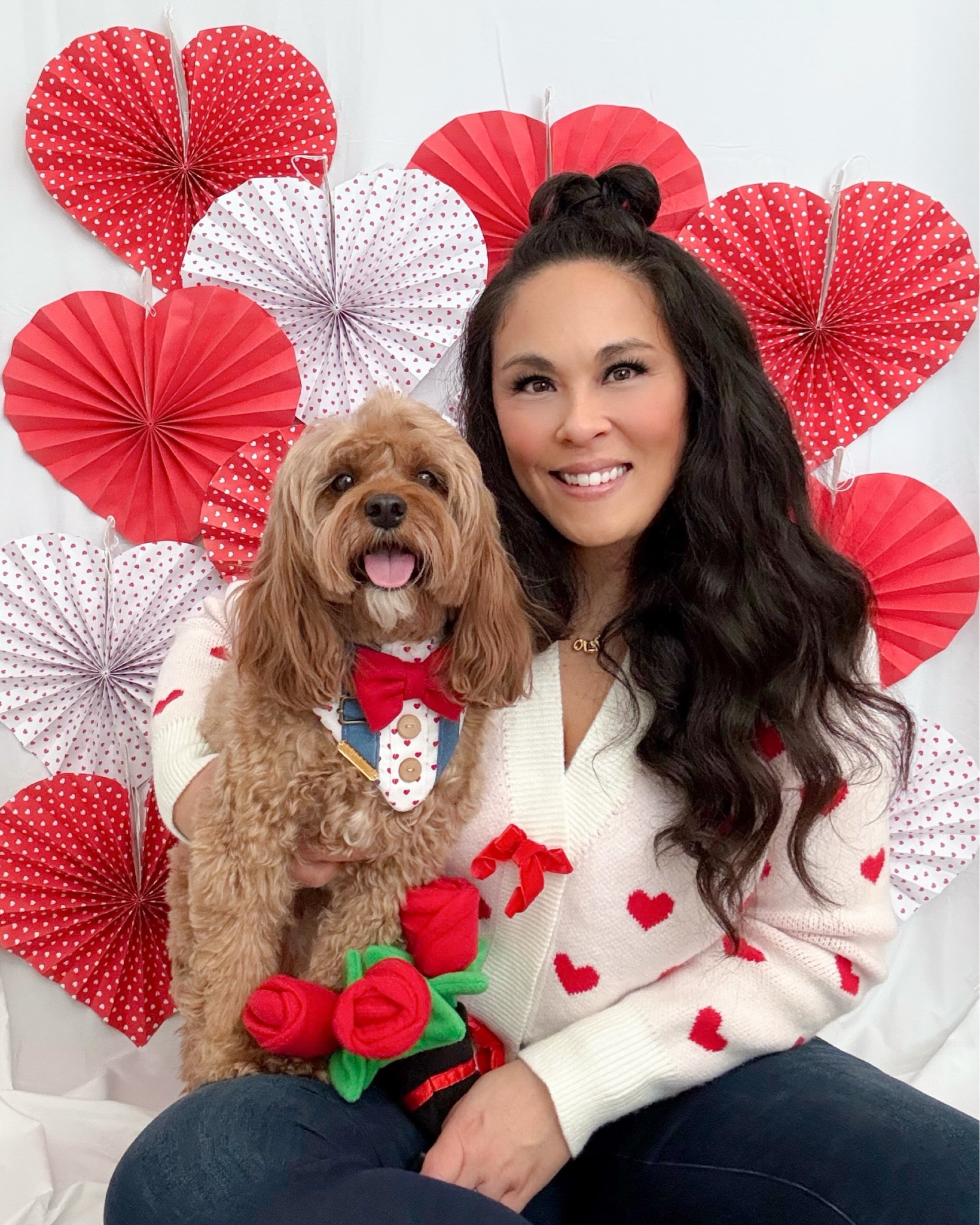 Linked my Valentines cardigan as well as others! Super cute with the bows at the buttons! ❤️ Sized up since it is cropped