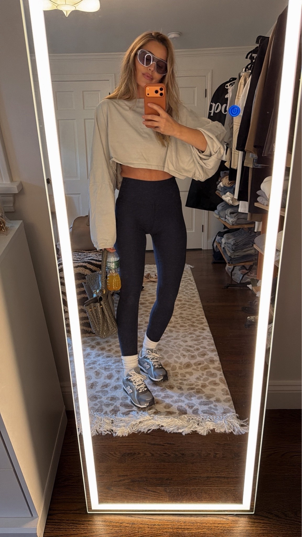 Top small 
Workout set Xs top & bottom