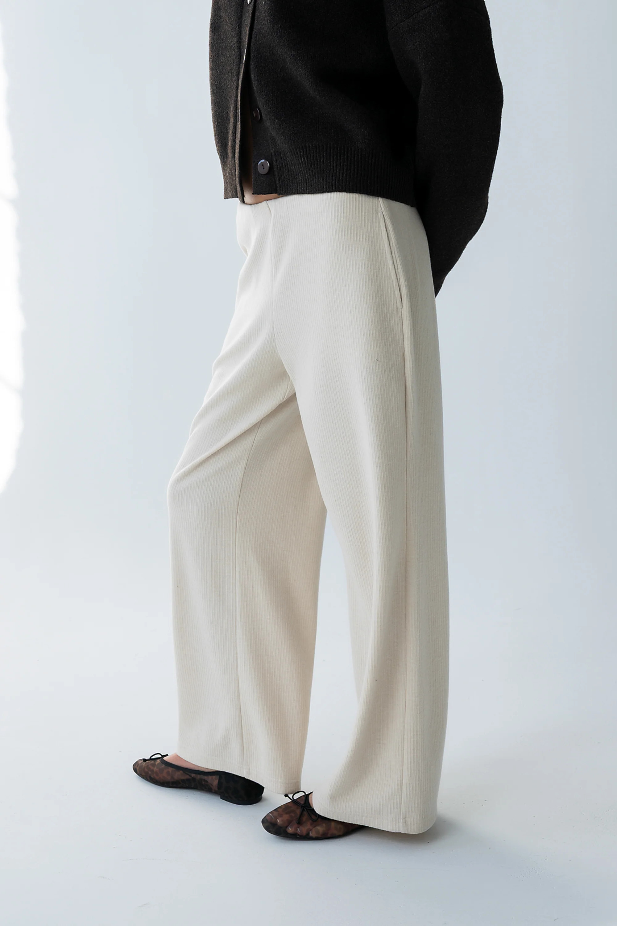 Ronda Ribbed Wide Leg Pants in Oatmeal | Böhme US