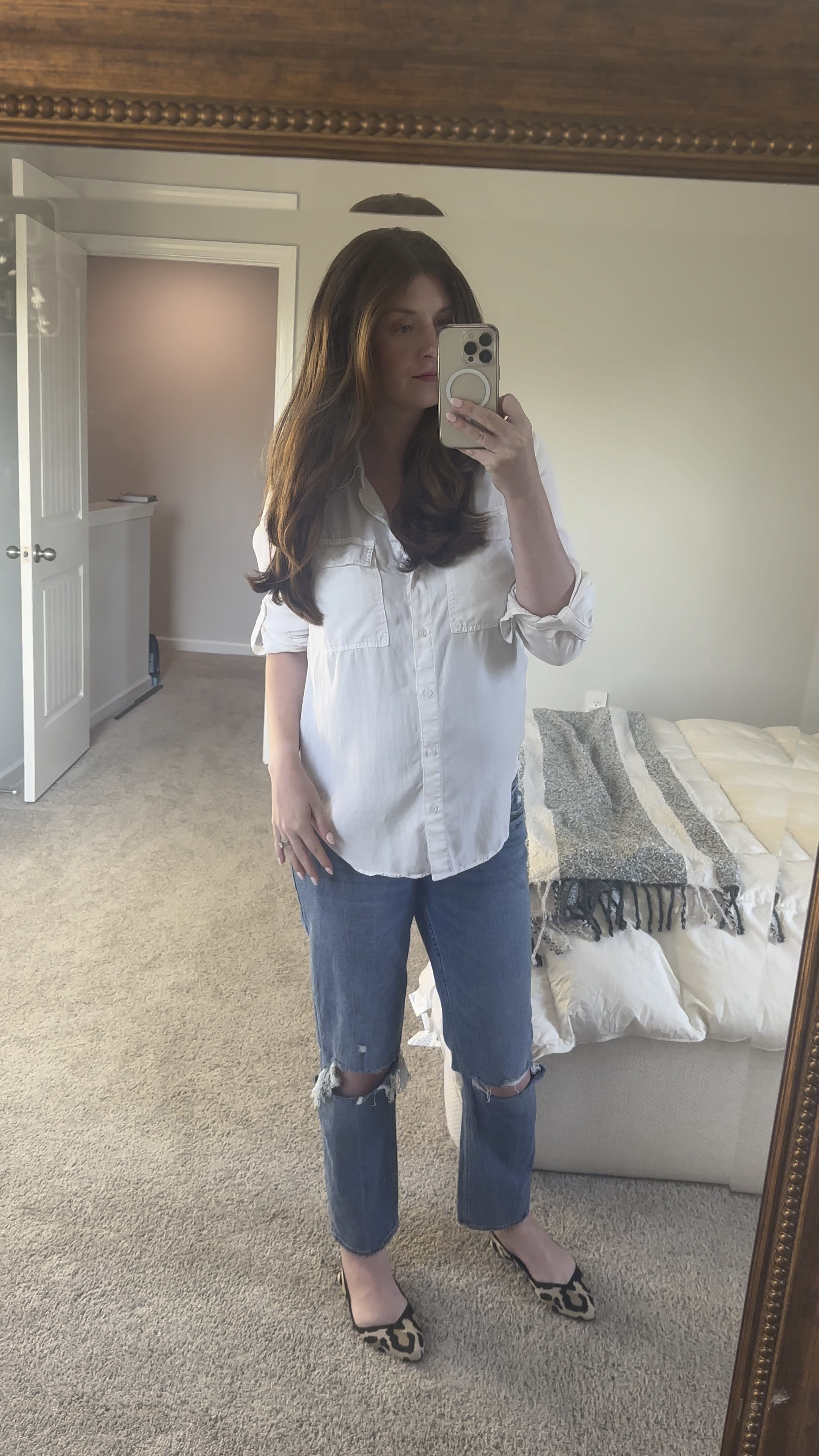 The best maternity jeans I’ve tried yet! I love these maternity #abercrombiejeans they fit so well and feel comfortable. I’ll be wearing these for all my bump friendly fall outfits. I’m 5’7” and 170 lbs wearing my pre-pregnancy size 29. 

#abercrombiefinds #maternity #maternityjeans #bumpfriendlystyle #maternityoutfit #falloutfit


#LTKBump #LTKStyleTip #LTKSeasonal