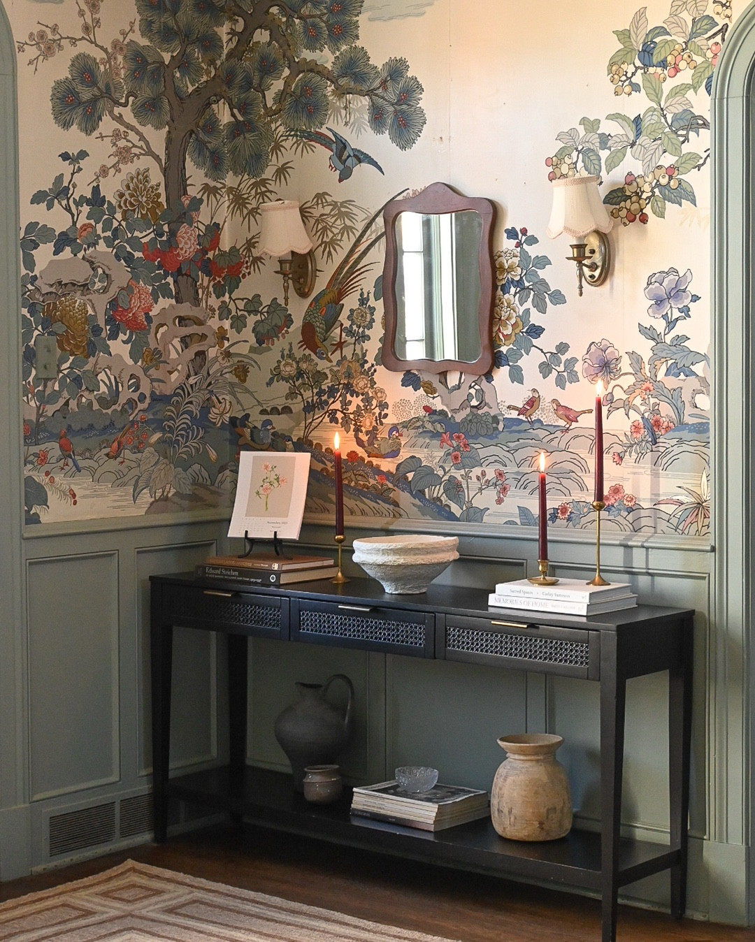 The foyer was glowing this morning… I think it’s because of the new rug!  

#LTKHome