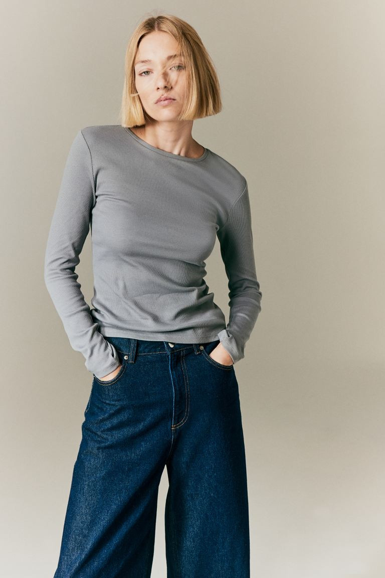 Ribbed long-sleeved top - Grey - Ladies | H&M GB | H&M (UK, MY, IN, SG, PH, TW, HK)