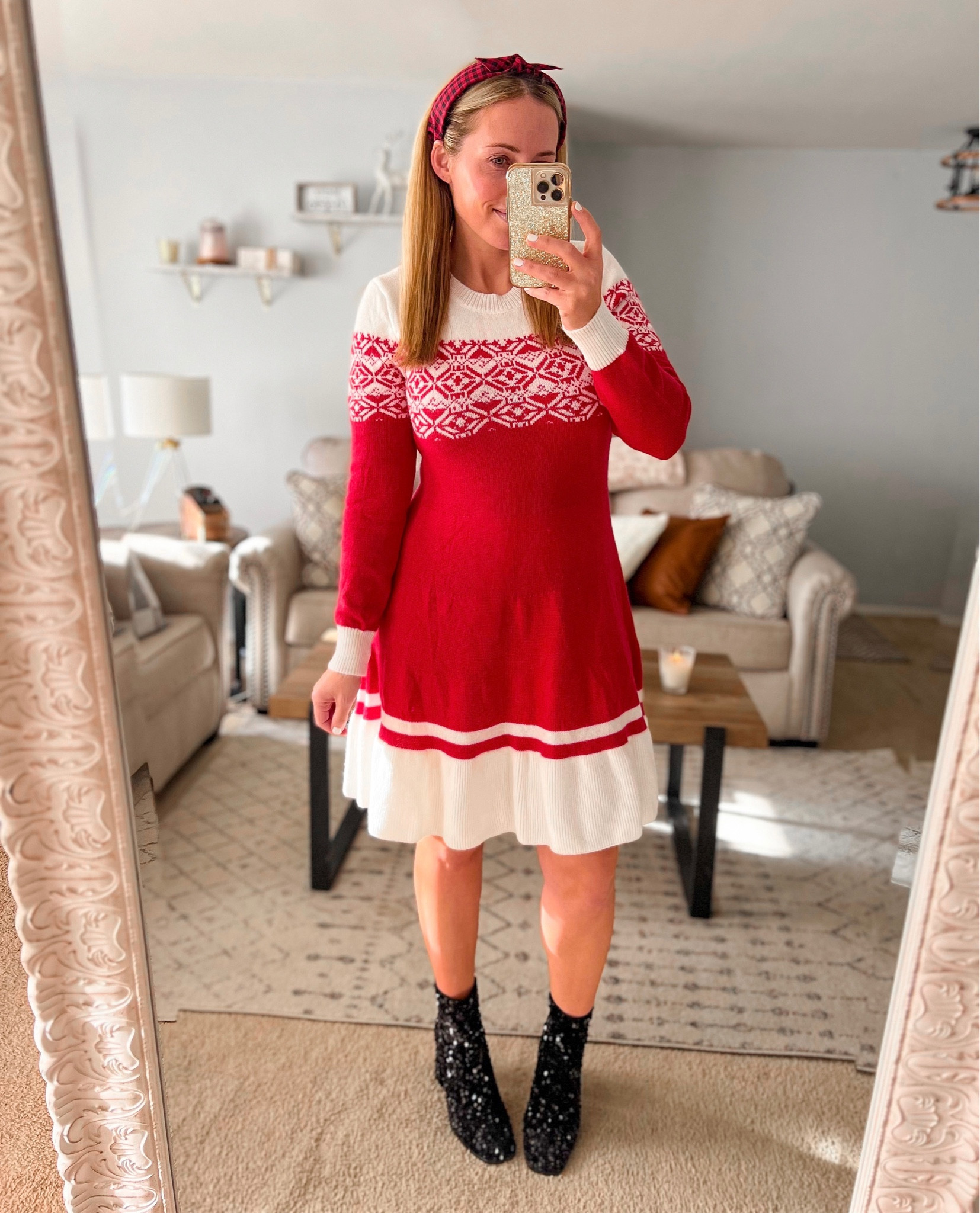 Sweater dress. Holiday outfit. 15% off Shein with ashley3155 

#LTKHoliday #LTKunder50 #LTKSeasonal