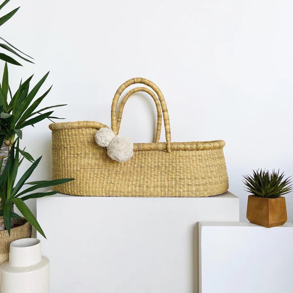 Pre-Order Shipping End of JulyNatural African Moses Basket  Vegan Handle | Plum+Sparrow