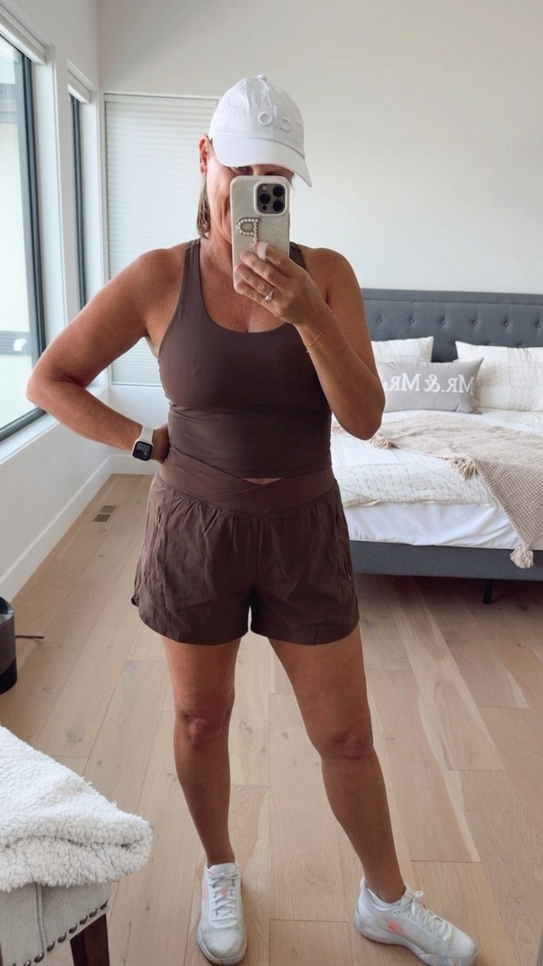 My favorite Amazon activewear’s 

Wearing a M in both

#LTKfitness #LTKover50style #LTKstyletip
