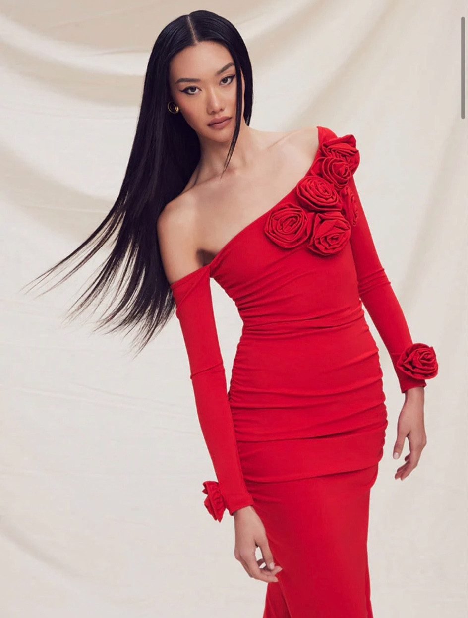 This dress is incredible 👏🏻

#LTKstyletip #LTKover40 #LTKparties