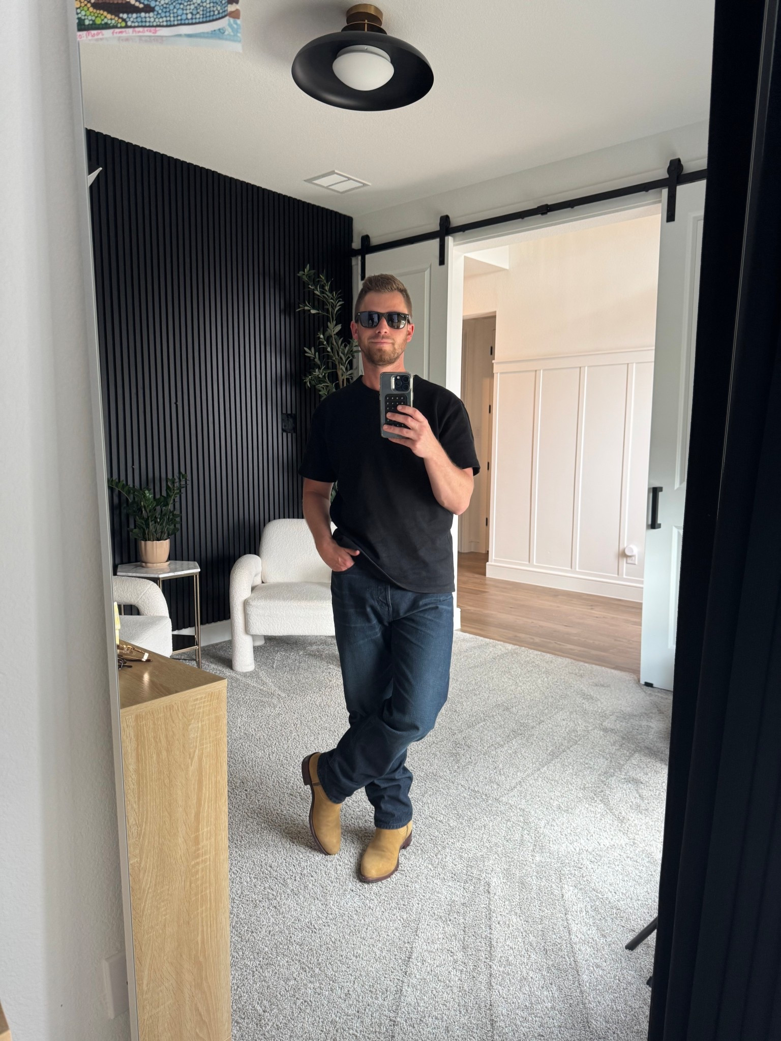 Rainy day calls for the dark and handsome vibe 😎

Could not resist getting the “Beatty” wash since that’s my not so common last name. Also wore my favorite tee, to Buck Mason and bought more colors 😂

#LTKSpringSale #LTKMens #LTKootd