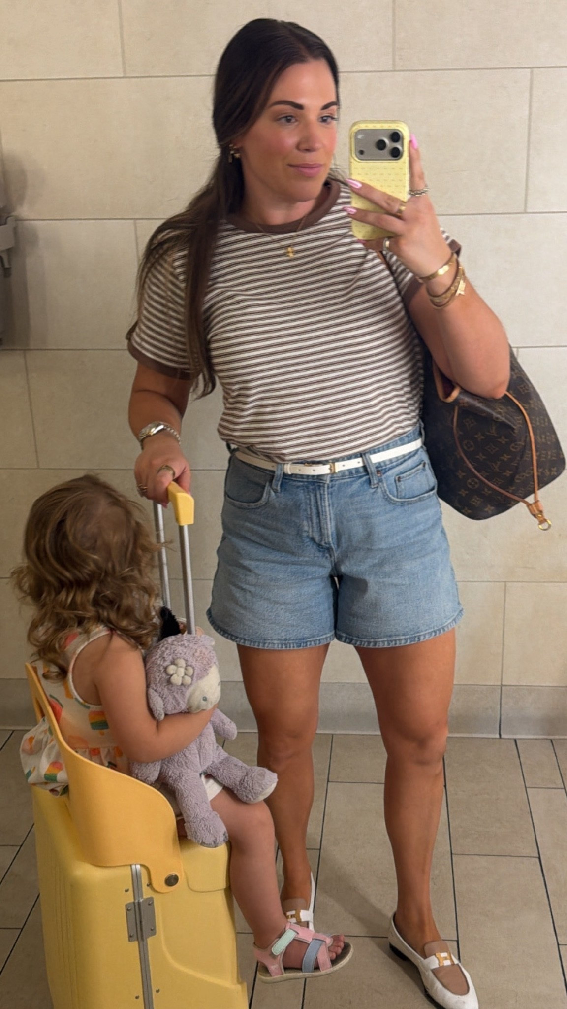 curvy midsize travel look! wearing size large in tee, medium in belt, and 30 in denim shorts. linking our ride-on carry on!

#LTKTravel #LTKSeasonal #LTKMidsize