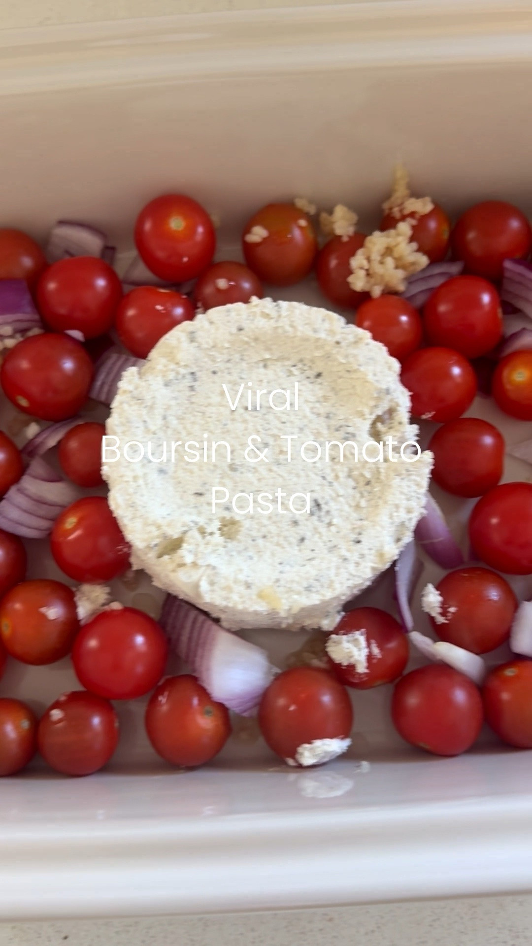 I finally made the viral Boursin cheese and tomato pasta, and I’m obsessed! I used spaghetti and it reminded me of Martha Stewart’s One Pot Pasta dish! ❤️

Ot is so easy and is the perfect comfort food for a weeknight meal with the family, Sunday night dinner, Mother’s Day, Father’s Day or the holidays!! ❤️ 

#LTKfoodie #LTKSeasonal #LTKHome