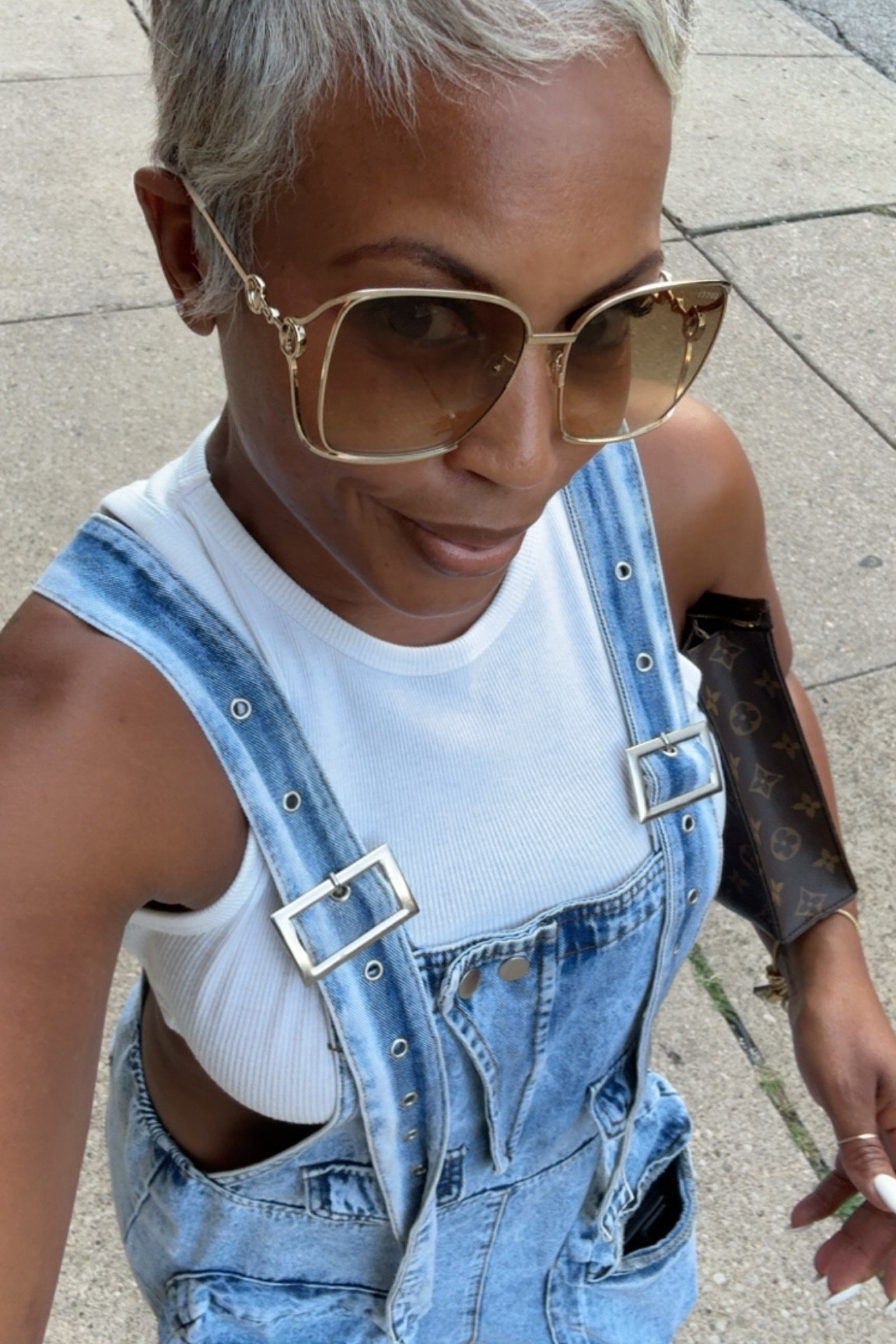 Quick lil selfie to show you all my weekend look 🤪 easy and comfy! Denim & white is always a win… you don’t have to think about it!

#LTKOver40 #LTKBeauty