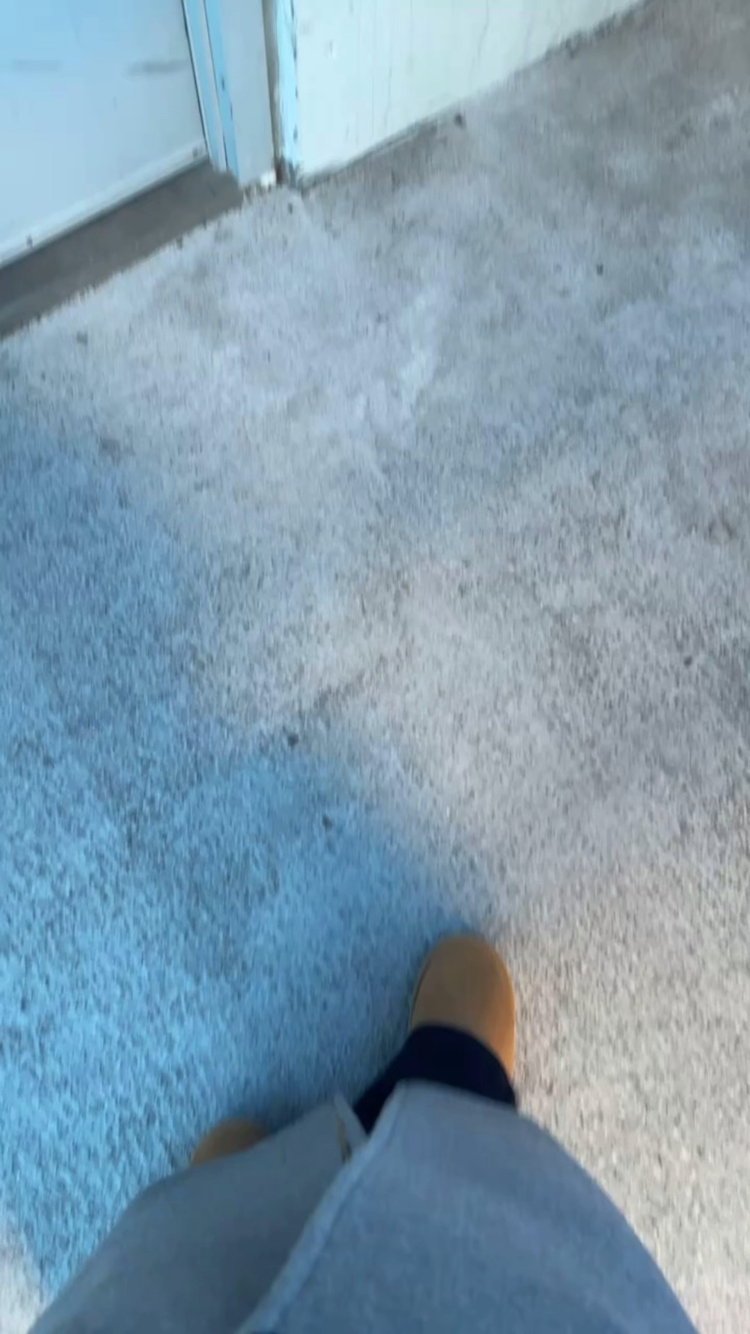 Wearing uggs and dreaming of sandals 

#LTKHoliday #LTKSaleAlert #LTKGiftGuide