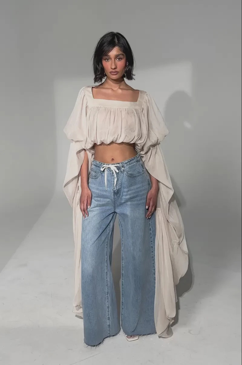 SLOUCHY SQUARE NECK LONG SLEEVE BLOUSE TOP | AKIRA