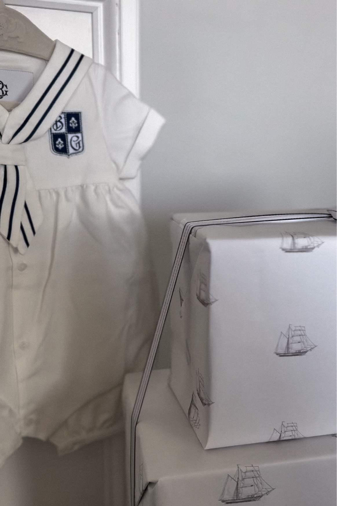 gift wrap in the style of sail boat⚓️ 

#LTKFamily #LTKKids #LTKBaby