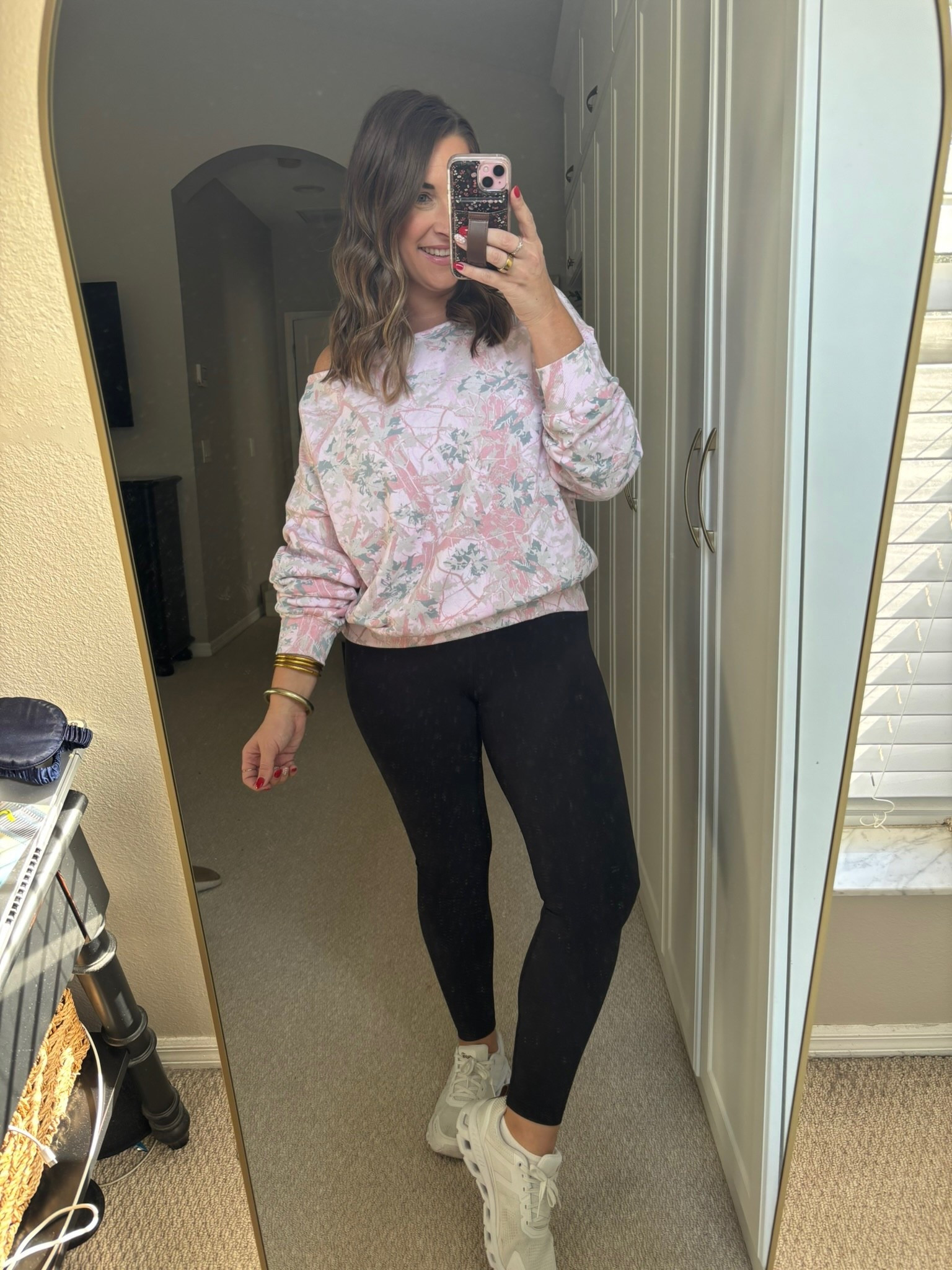 Give me all the pink camo!!🩷😍

Target, Walmart, sneakers, loungewear, lounge set, leggings 

#LTKmomlife #LTKootd #LTKSaleAlert