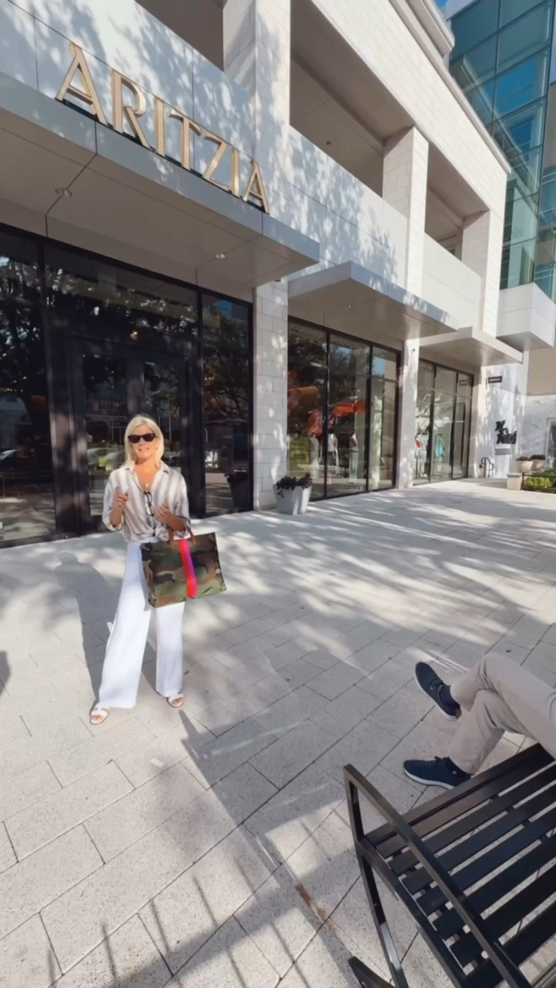 I’m hooked on these viral drawstring pants! @Aritzia

#LTKSeasonal #LTKOver40 #LTKTall