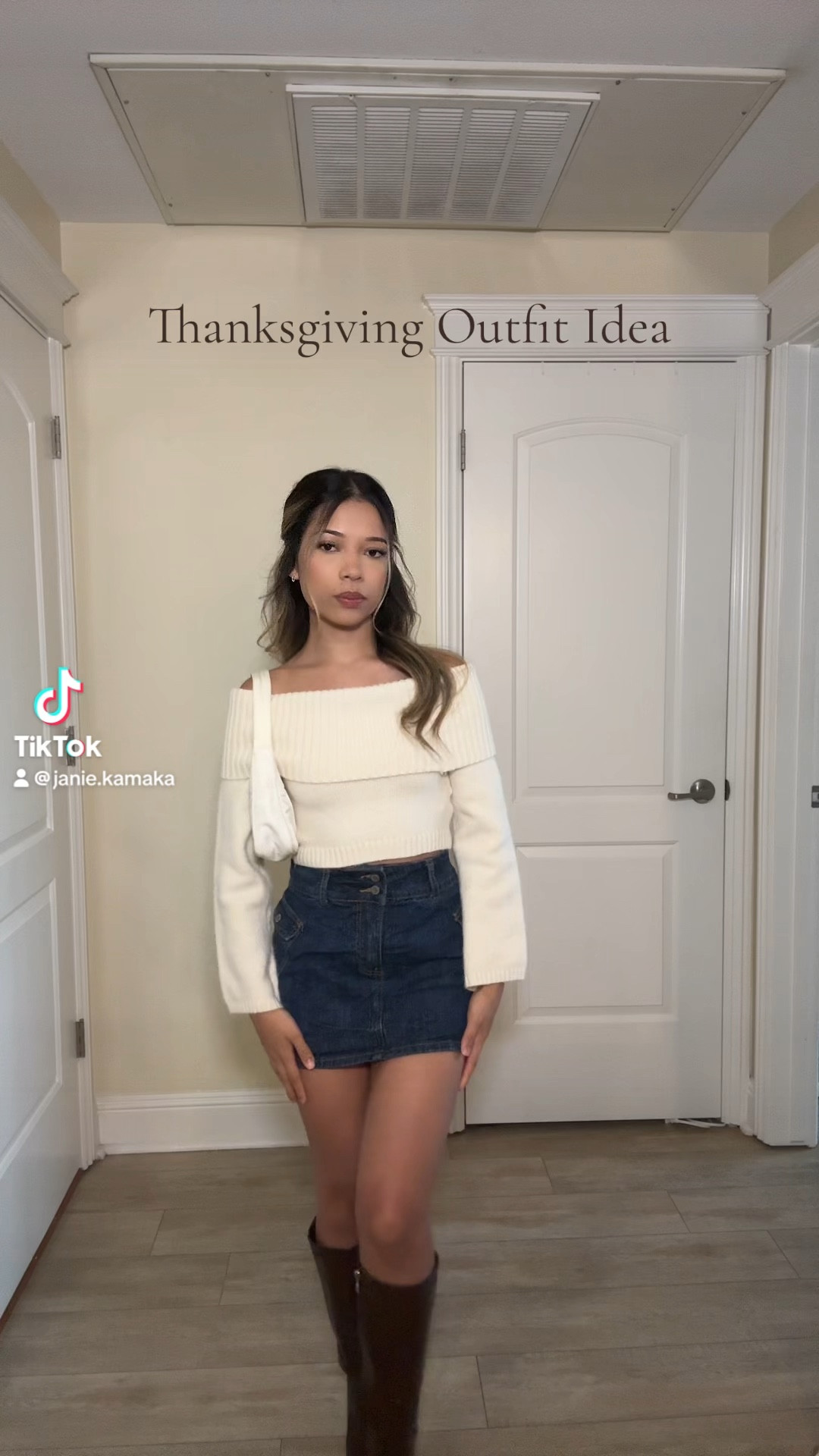Thanksgiving Outfit Idea

#LTKSeasonal #LTKFindsUnder100 #LTKStyleTip