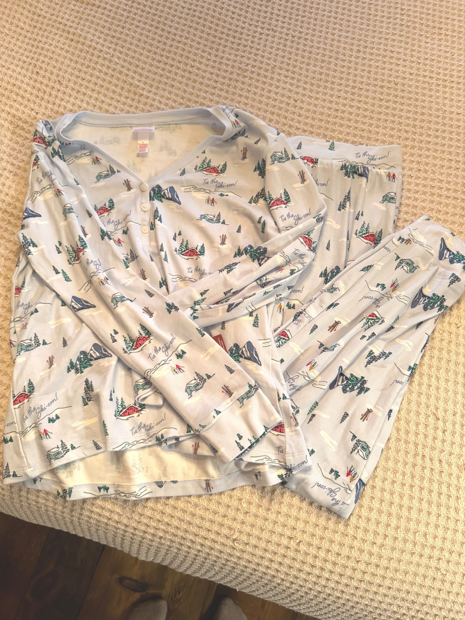 The cutest, softest winter jammies from Target! 

#LTKmorningroutine #LTKHoliday #LTKgrwm