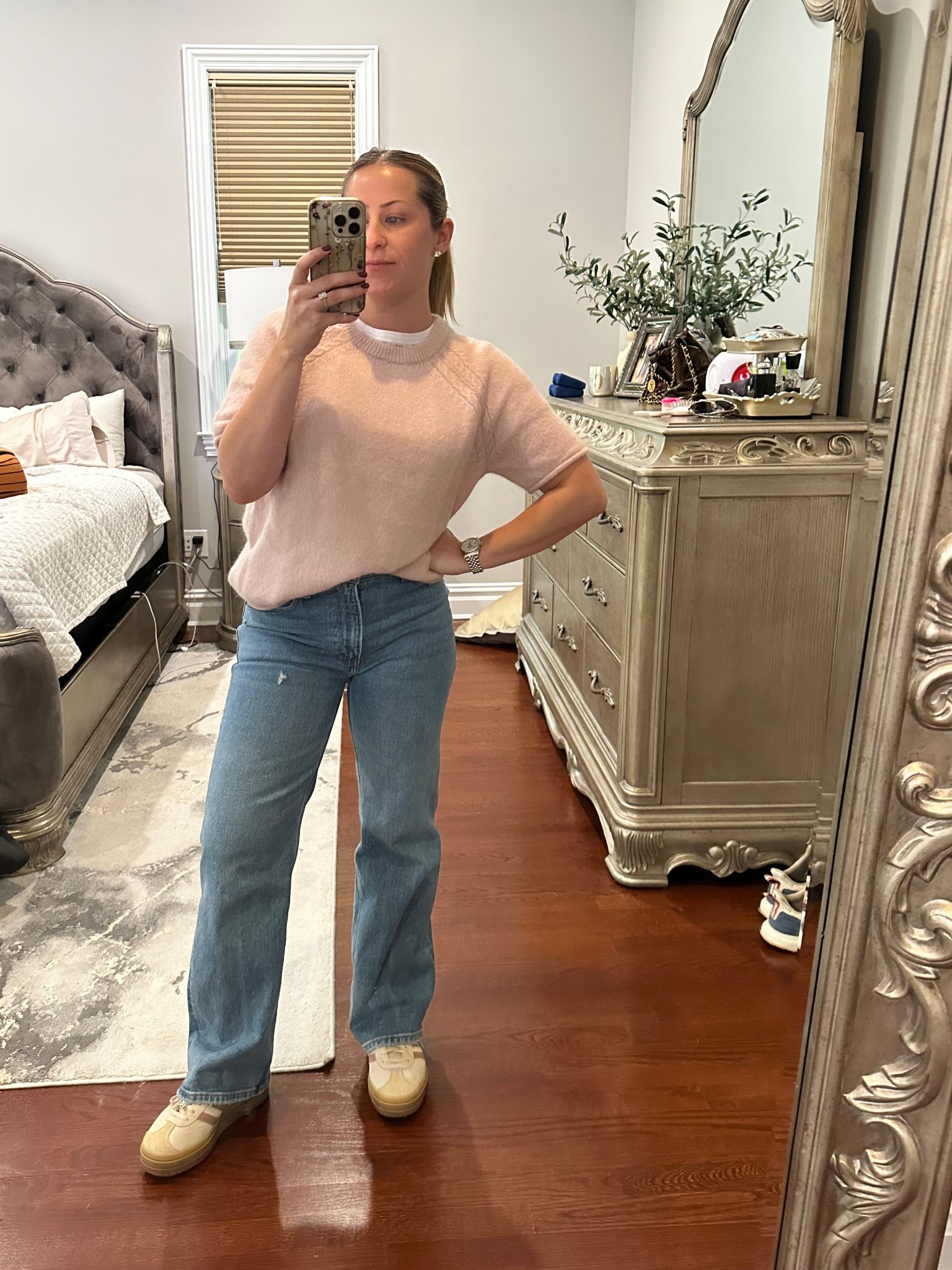 #ootd light pink sweater 

#LTKSaleAlert #LTKFindsUnder100 #LTKStyleTip