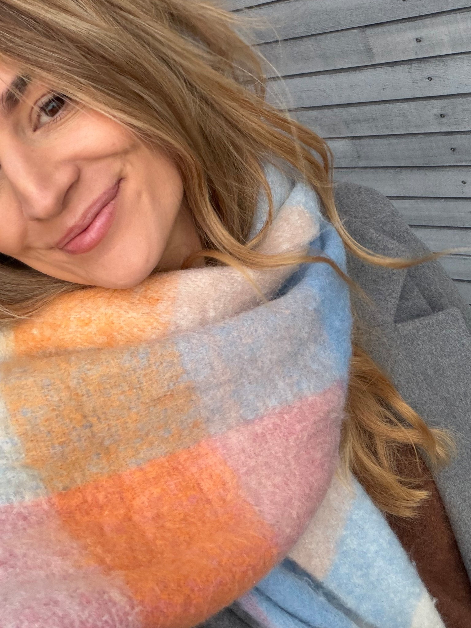 ❄️🌈 Im Winter lieben wir Farbe, oder? 

#LTKdeutschland #LTKeurope