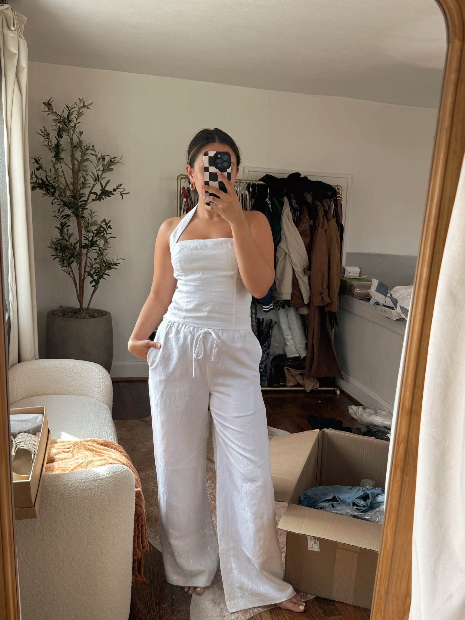 Linen matching set! 

XS top, small pants 

#LTKPetite #LTKSeasonal #LTKFindsUnder100