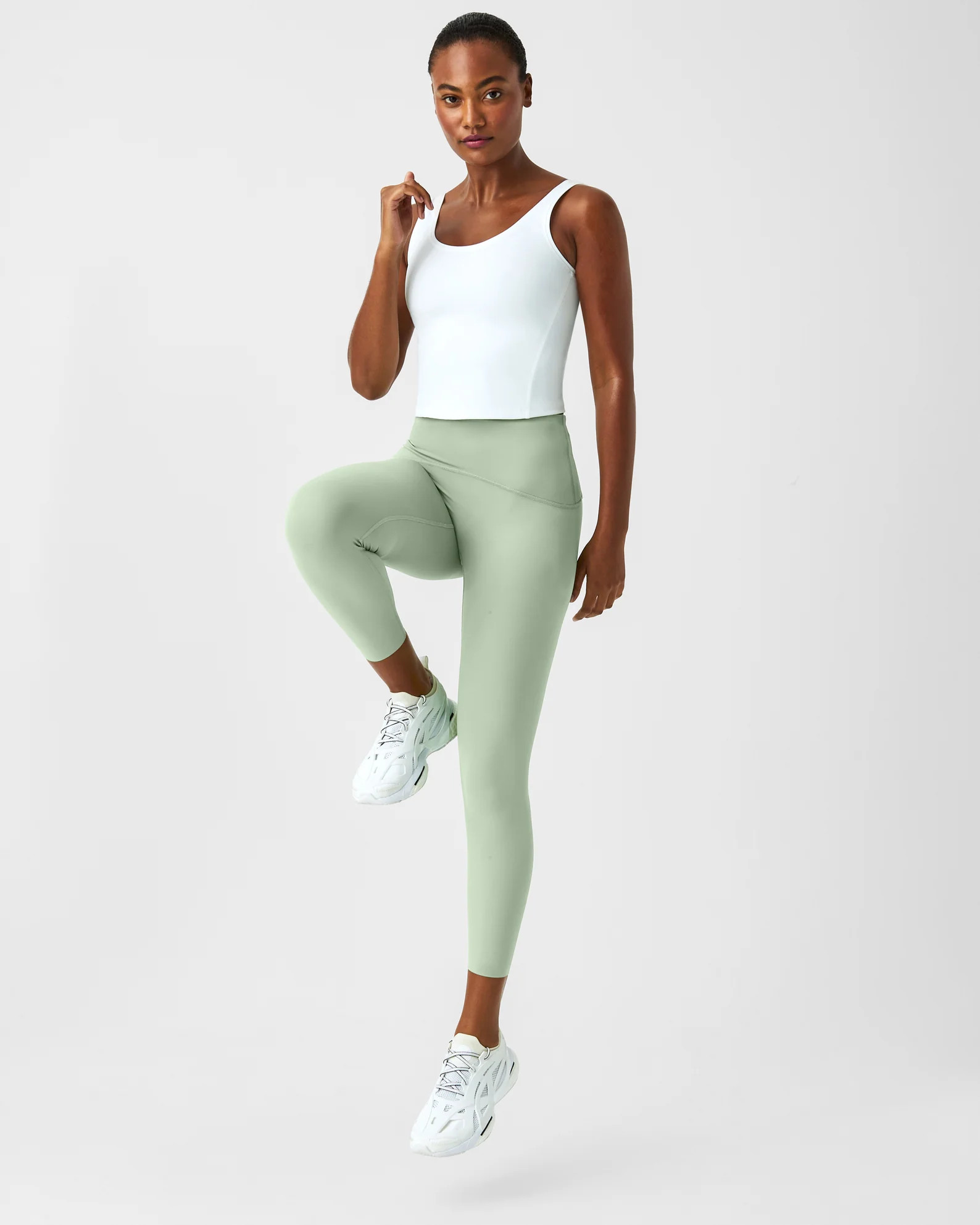 Booty Boost® Active 7/8 Leggings | Spanx