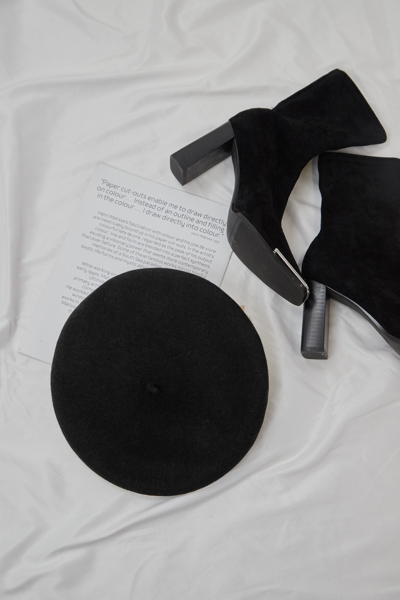 Black 100% Wool Beret | J.ING
