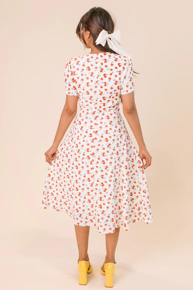 Lucy Dress in Strawberry Fields | Ivy City Co