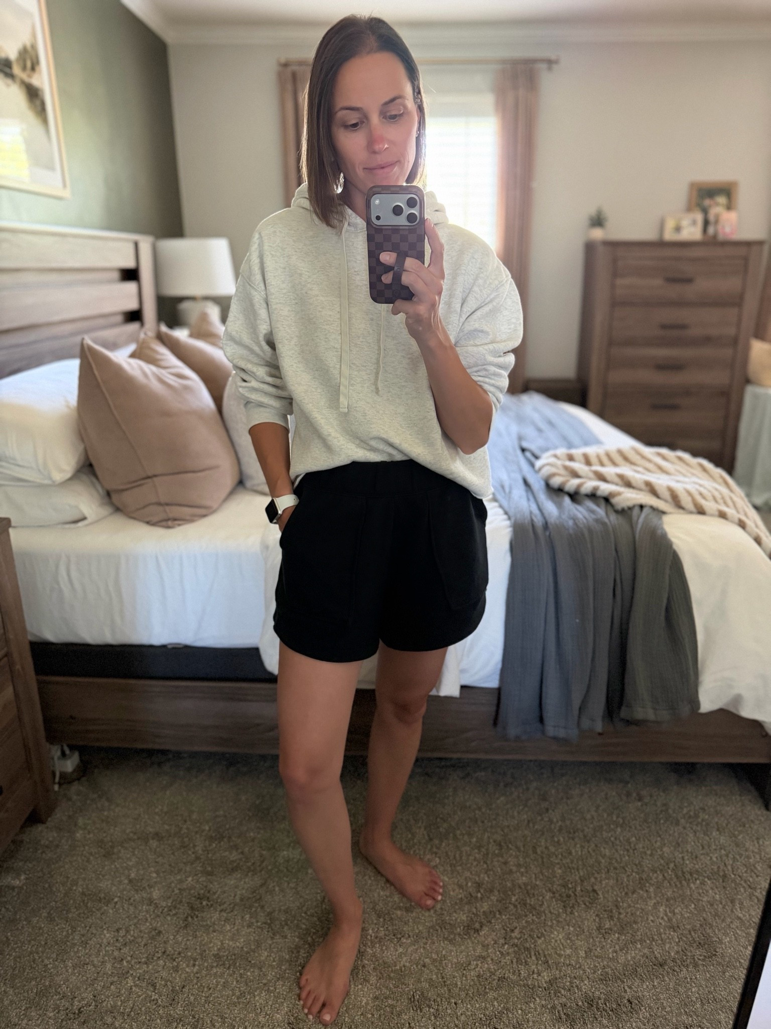 This morning’s lounge outfit brought to you by @American Eagle Outfitters 🫡 both currently on sale! 🙌🏻

#LTKmorningroutine #LTKmomlife #LTKootd