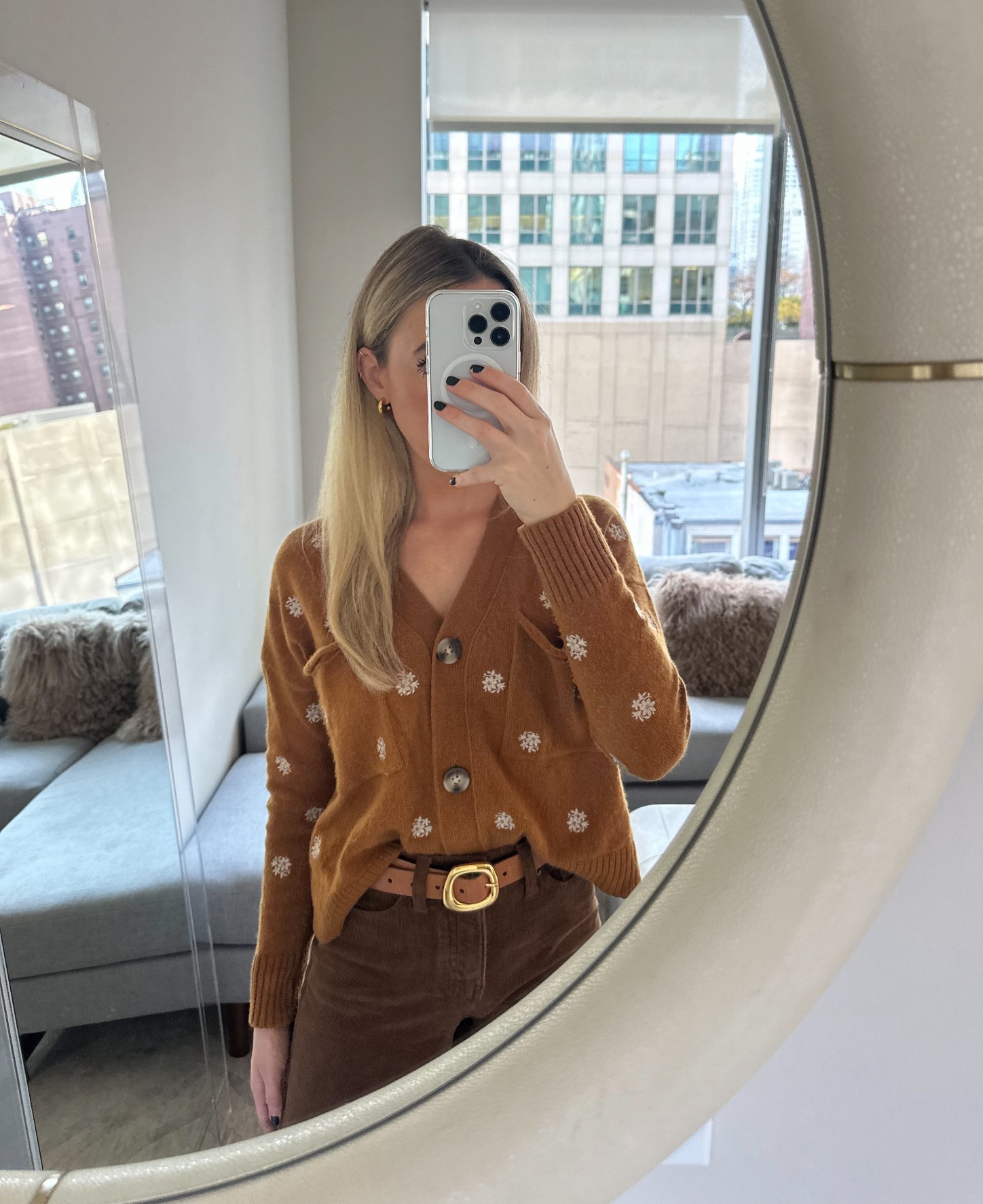 Thanksgiving Outfit : Friendsgiving Outfit  styled with corduroy pants and layered brown tones for a trendy yet cozy fall look.
• these pants are available in petite length 

#LTKStyleTip #LTKPetite #LTKootd