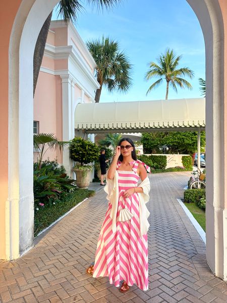 Dinner fit for the last night in Palm Beach!💗 Wearing Jennifer Lakes new dress from her Sail to Sable collection!
