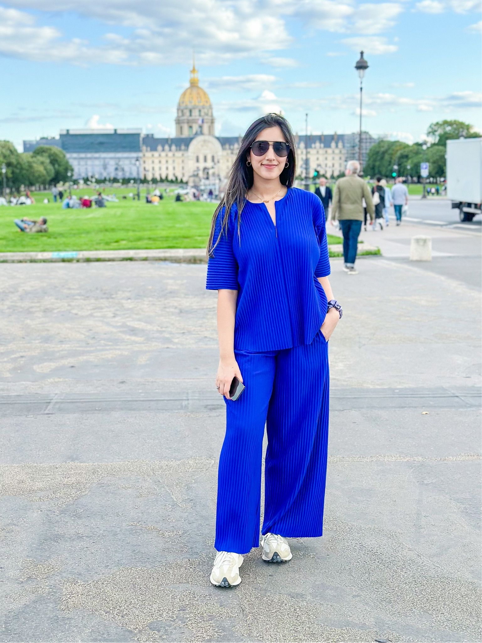 The perfect cord set on Labor Day sale!! 50% off and you’ll get extra 20% off with code VIPLD20

#LTKSeasonal #LTKFind #LTKSale