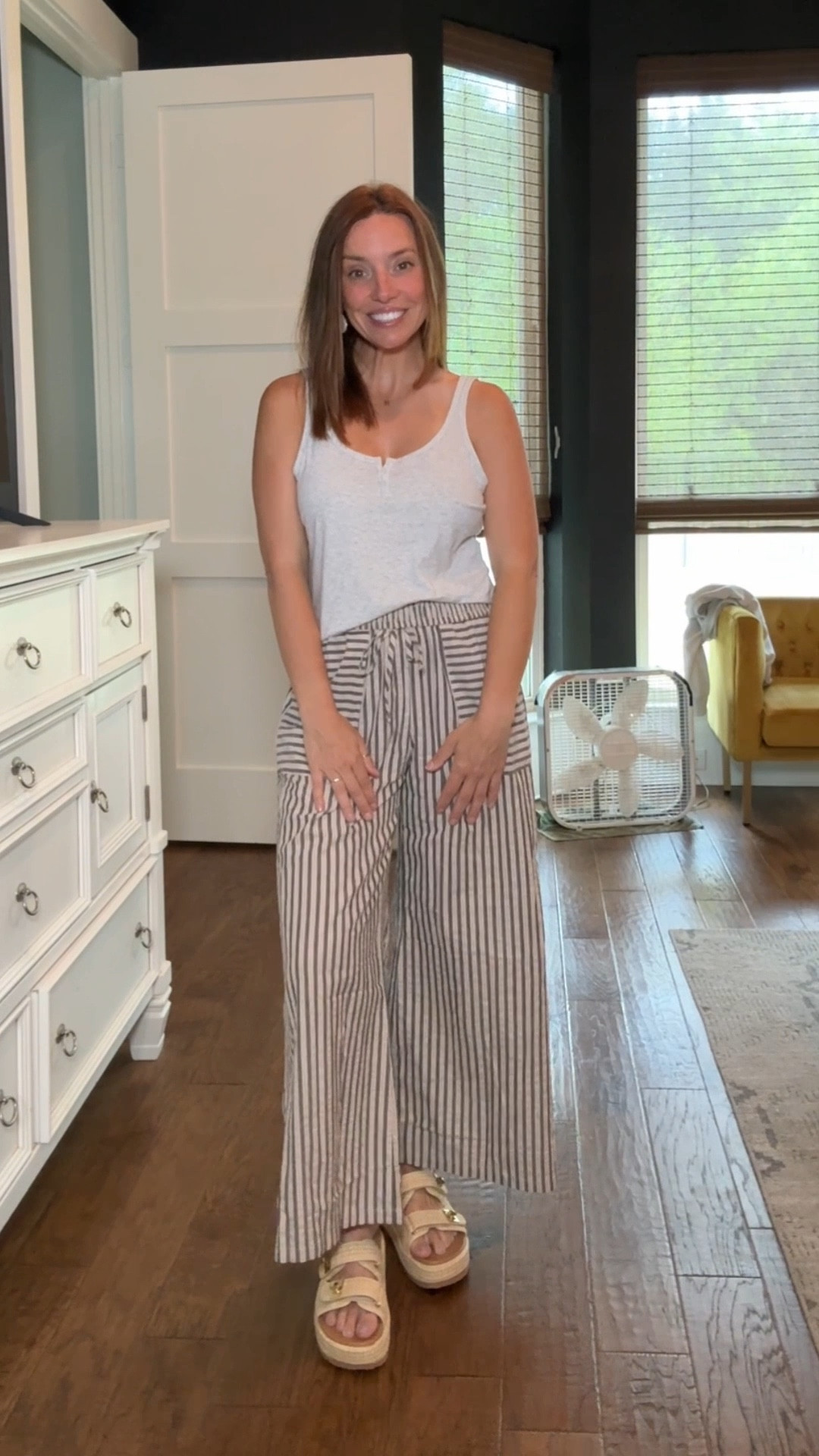 Easy summer outfit on repeat ☀️
These striped wide leg pants are so lightweight + comfy (yes, they have pockets 🙌), and I paired them with the cutest raffia platform sandals for that beachy vibe.

Perfect for running errands, brunch, or just feeling put together without trying too hard 🤍