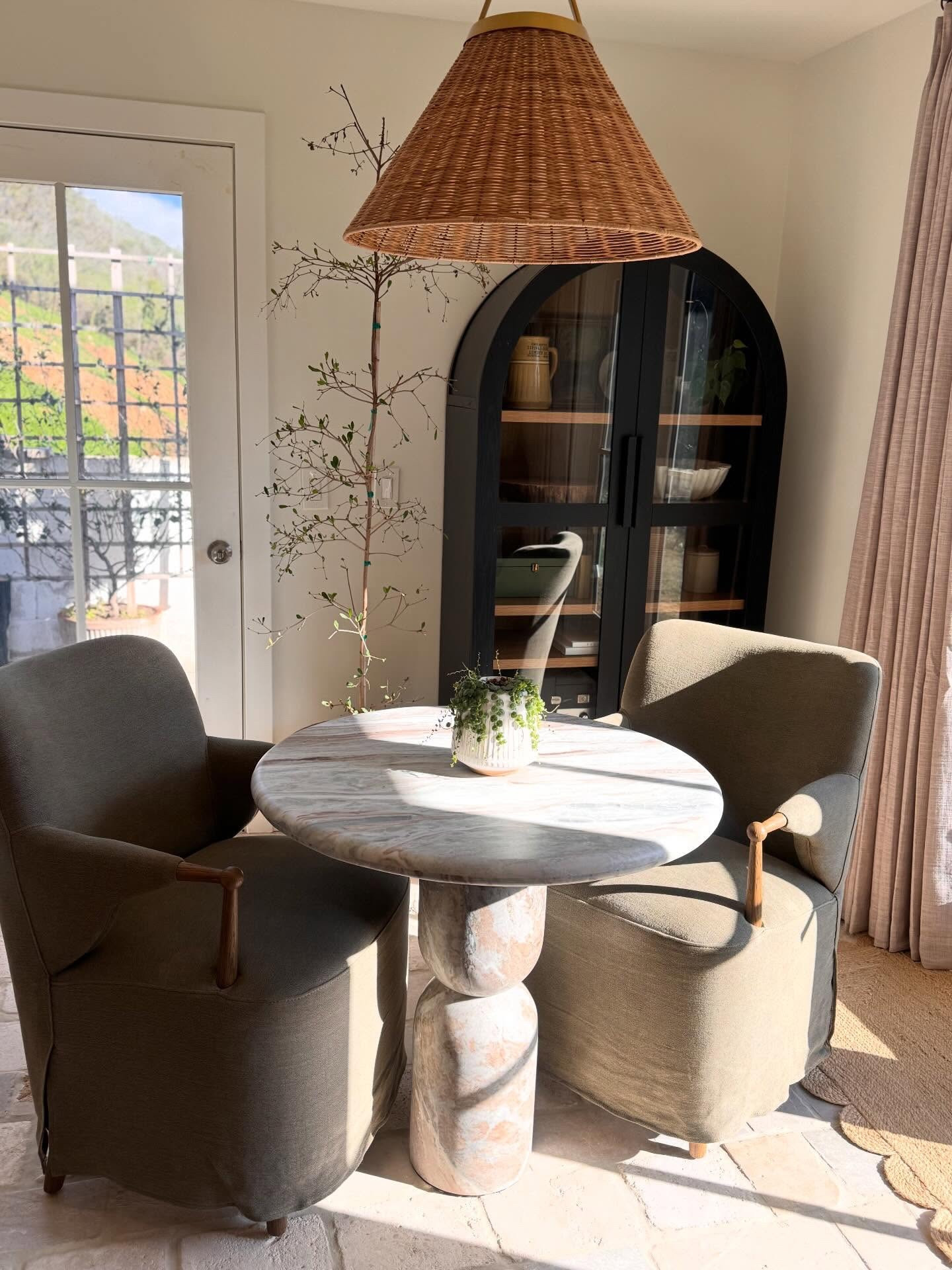 Can’t wait to sit with a glass of wine and enjoy this small table and cozy moment. #fourhands #frostfarm #poolhouserenovation