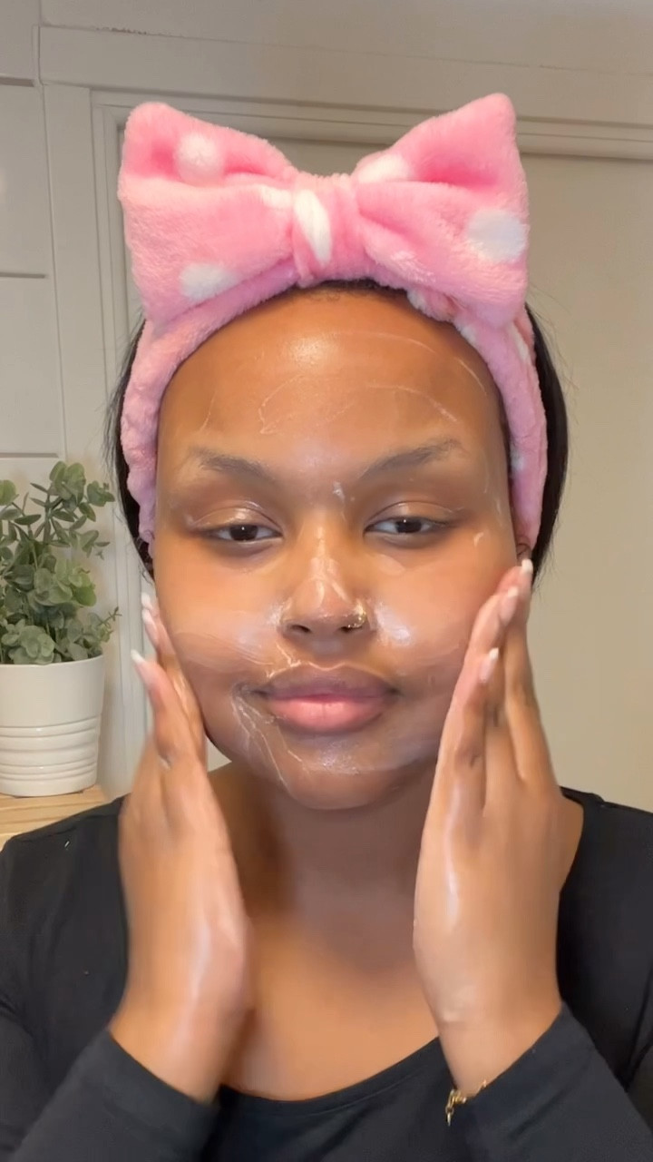exfoliating skincare routine 🤍💤 

#LTKU #LTKFind #LTKbeauty
