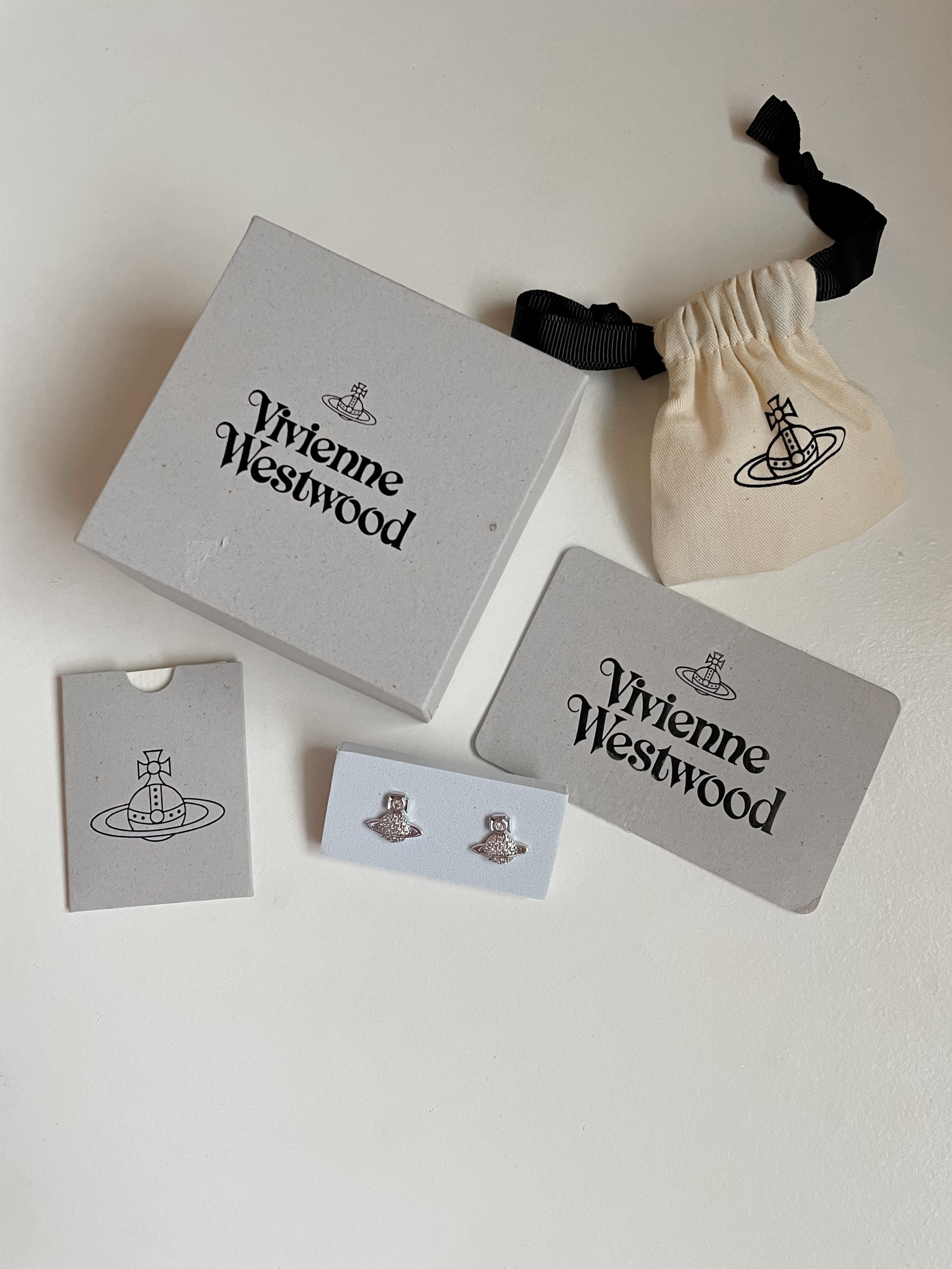 Vivienne westwood earrings 

#LTKeurope #LTKFind #LTKunder50