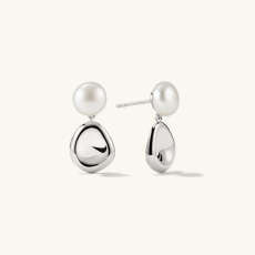Pearl Sculptural Drop Earrings | Mejuri (Global)