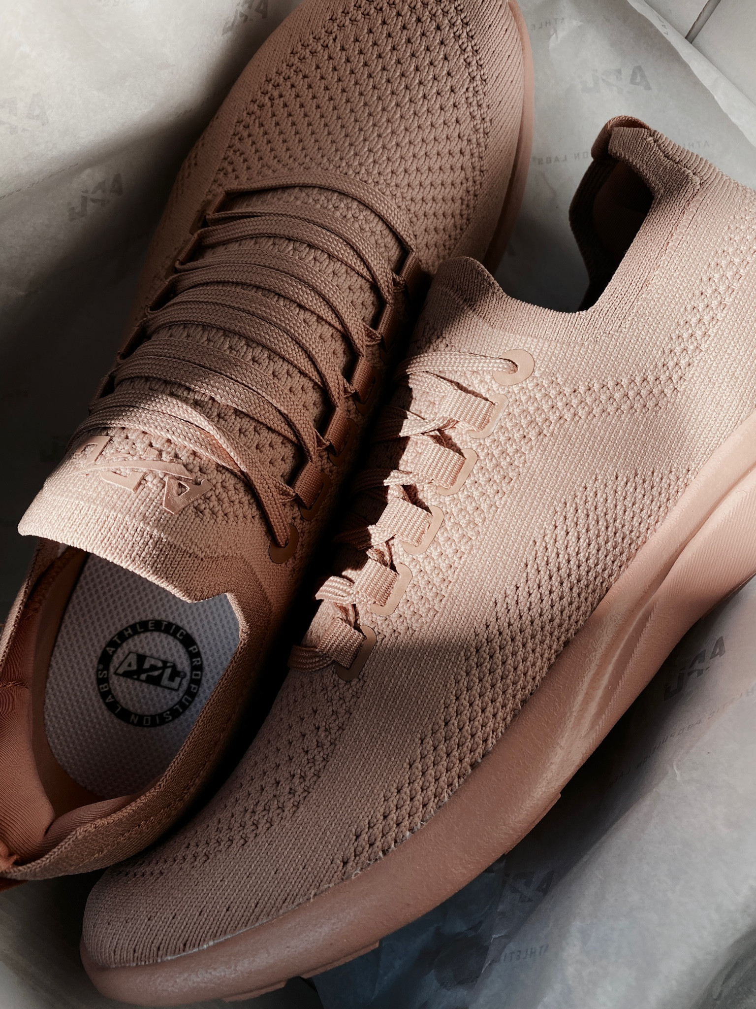 My favorite sneakers style are on sale today! This color way is sold out, but I’ve linked so many other colors!

Buy 2 pairs get the 3rd pair free with code 3FOR2

What a deal if you’re looking for workout shoes!

#LTKsalealert #LTKHoliday #LTKCyberweek