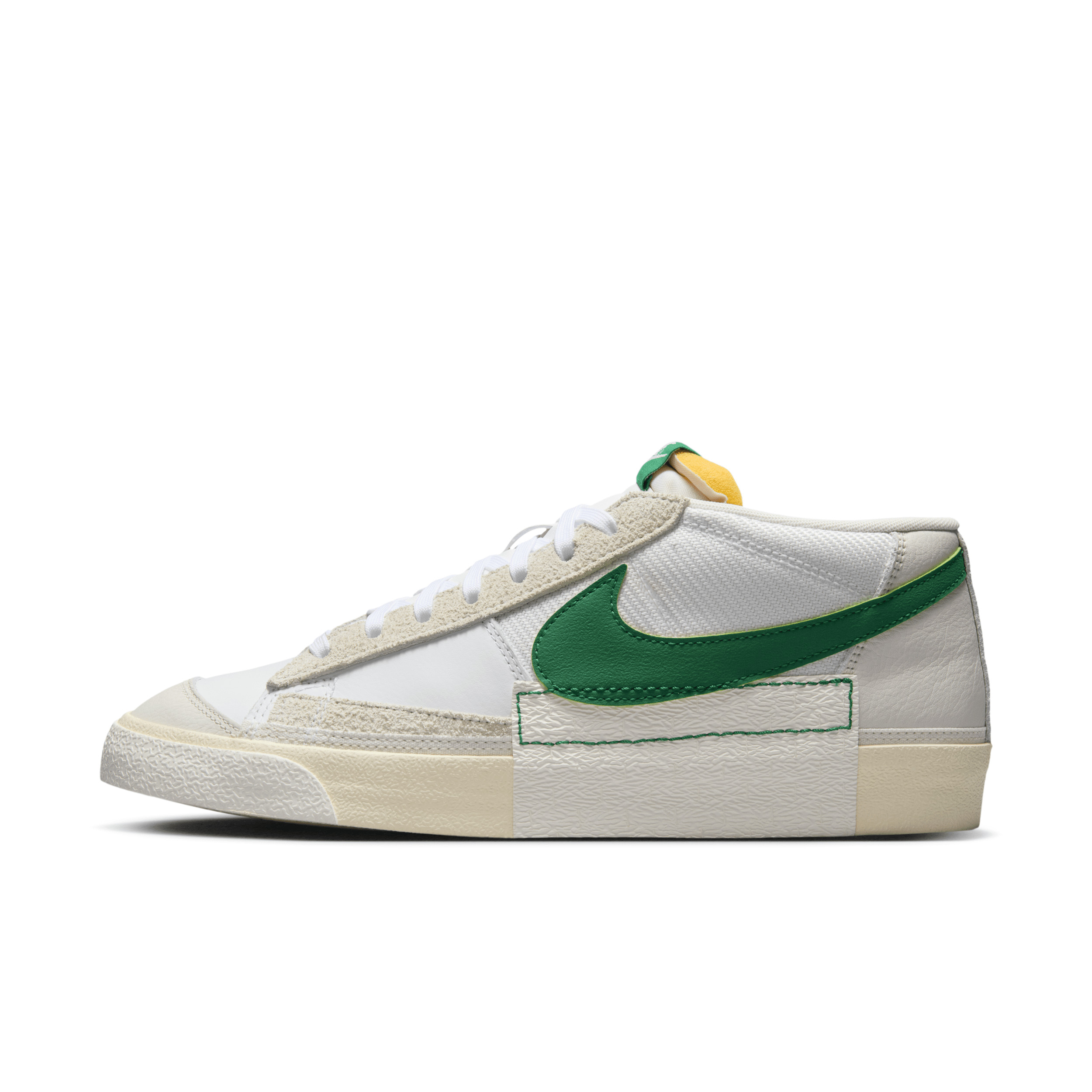 Nike Men's Blazer Low Pro Club Shoes in White, Size: 11.5 | FJ3694-103 | Nike (US)