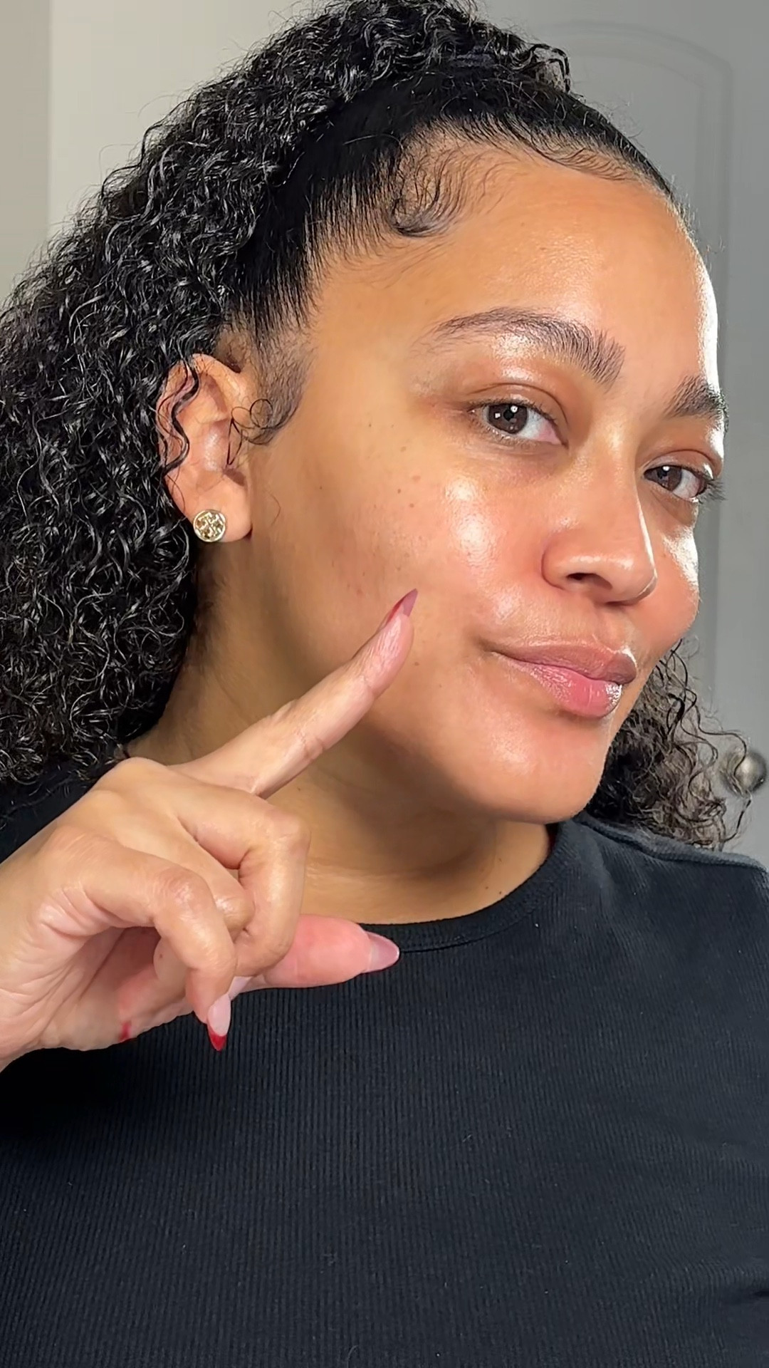 SKIN PREP 101. Here I take you through all the steps of prepping your skin before makeup application! 

#LTKselfcare #LTKBeauty