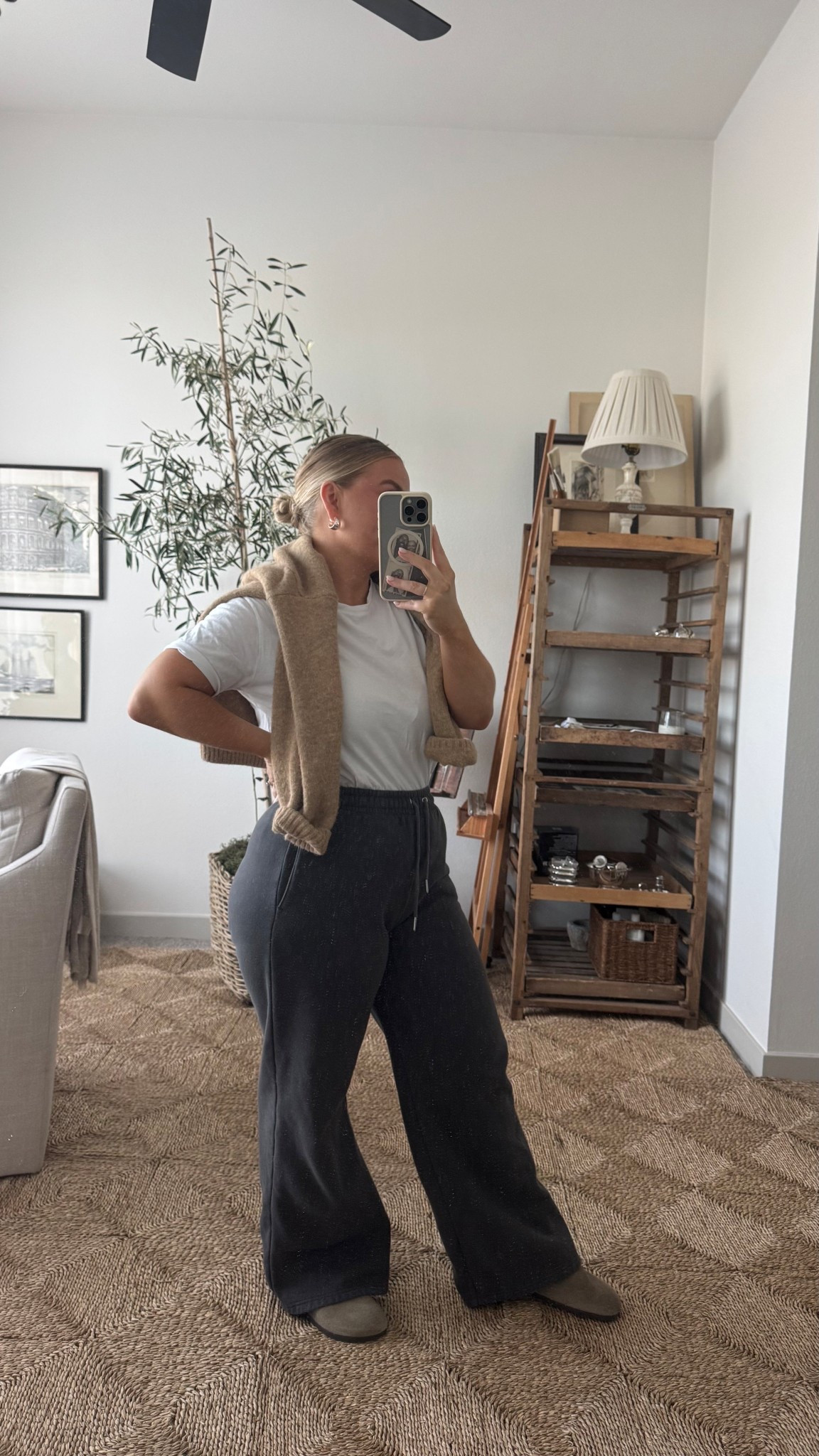 Comfy pedi outfit! In size M in everything! Sweatpants are in color “dark gray"