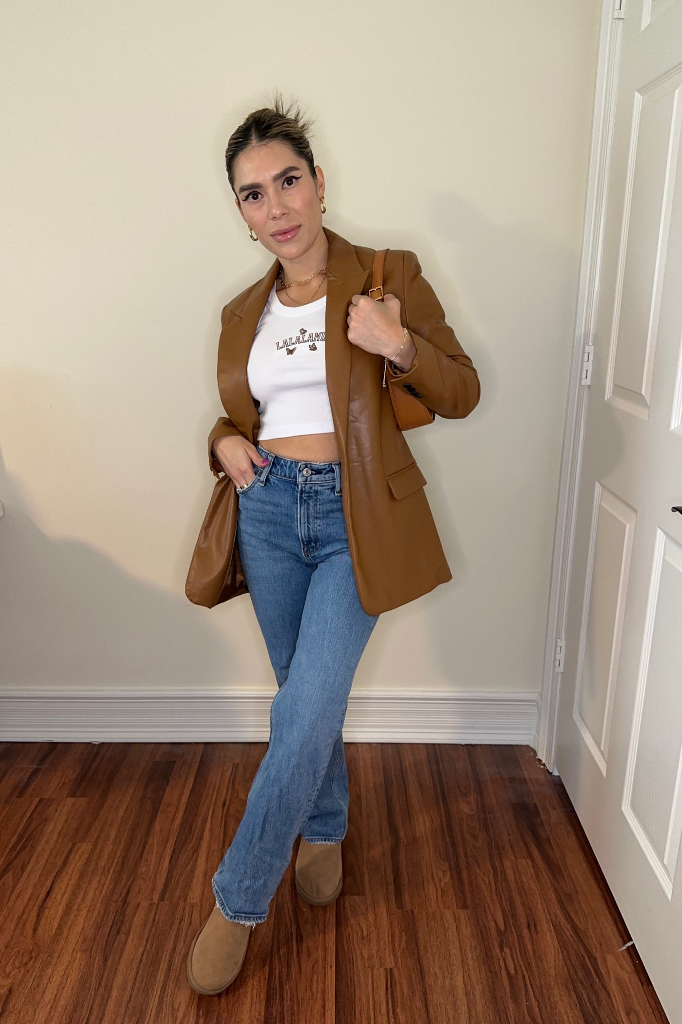 Mini Uggs Outfit 

#LTKstyletip #LTKSeasonal #LTKshoecrush